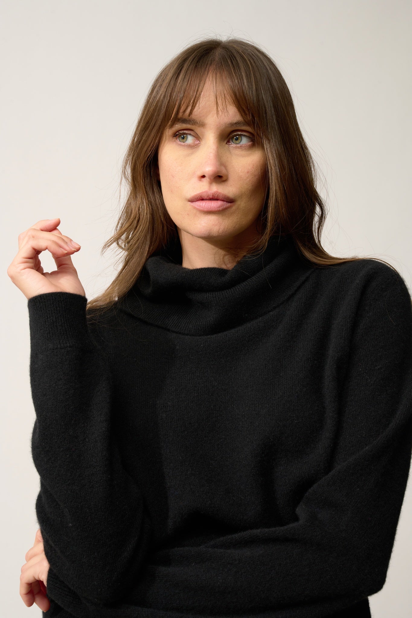 DONATELLA pull col roulé noir