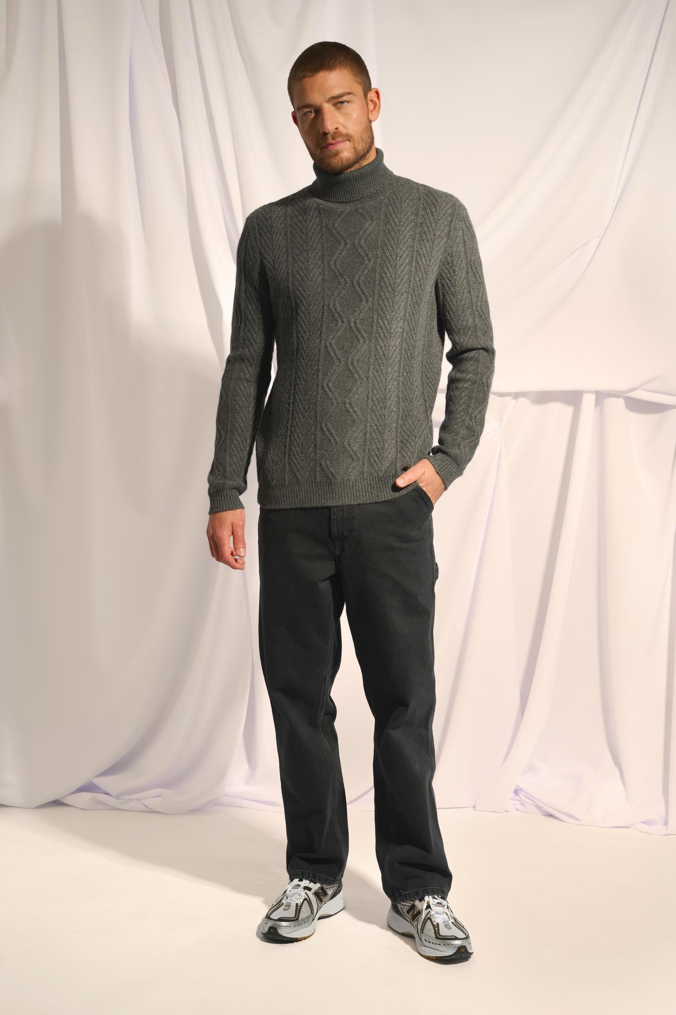 DORJE pull col roulé anthracite chiné
