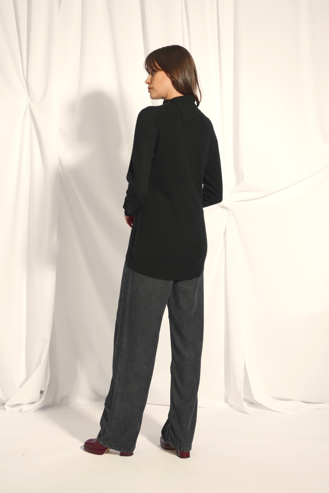 DUNDEE pull col roulé noir