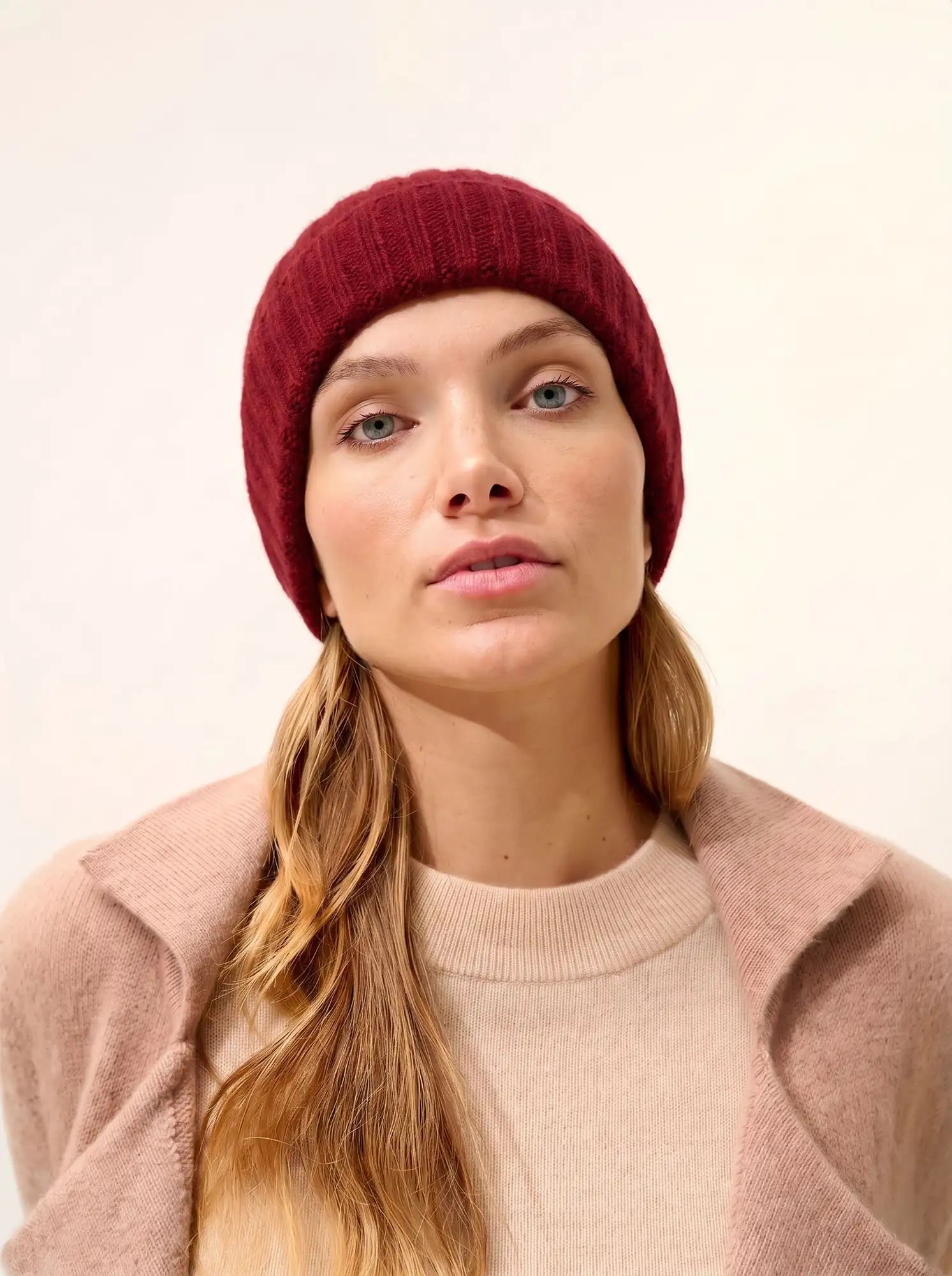 JIN Bonnet 6 Fils Rubis