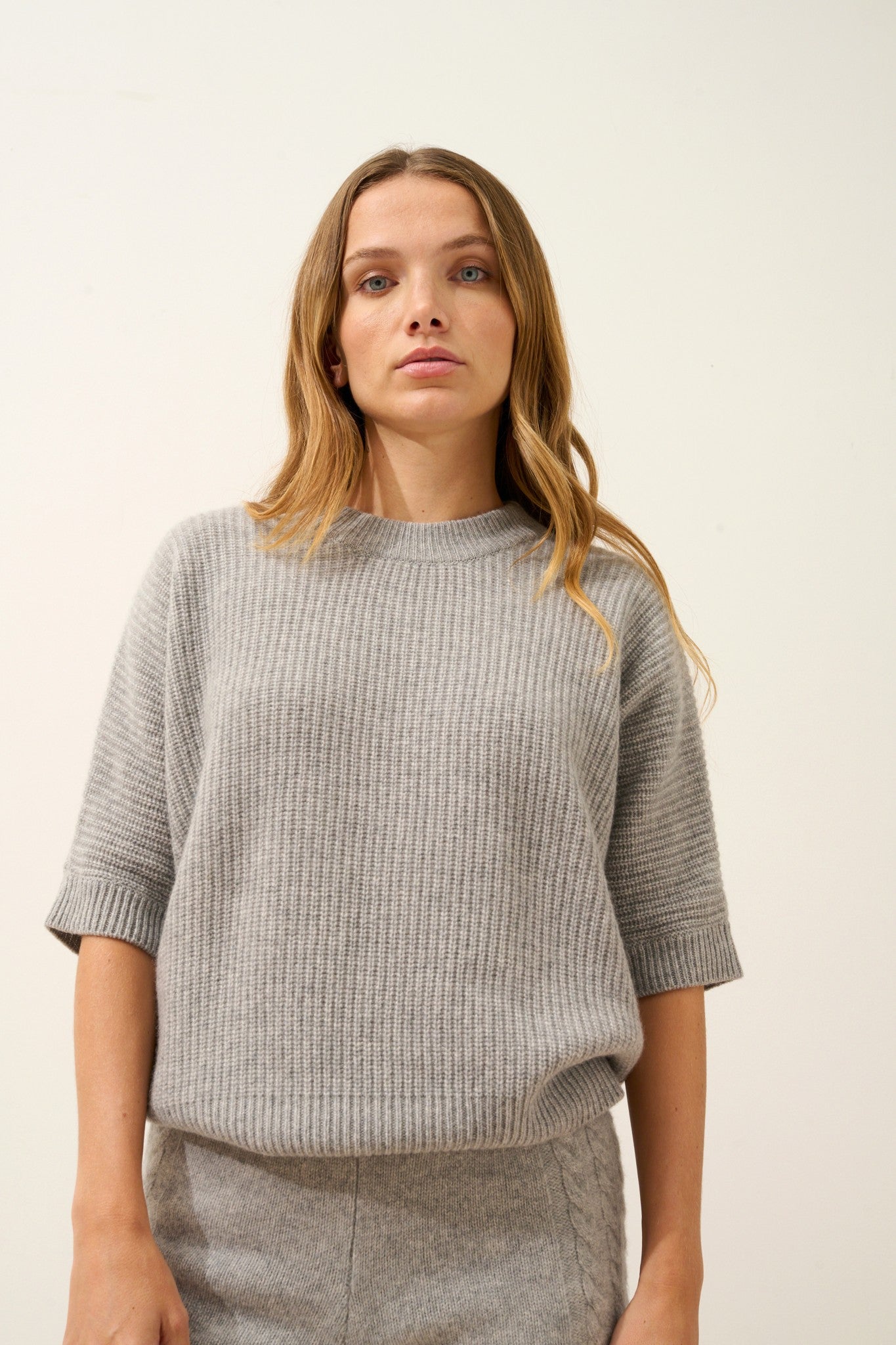 érina t-shirt col bateau chauve souris 4 fils nuage chiné 100% cachemire