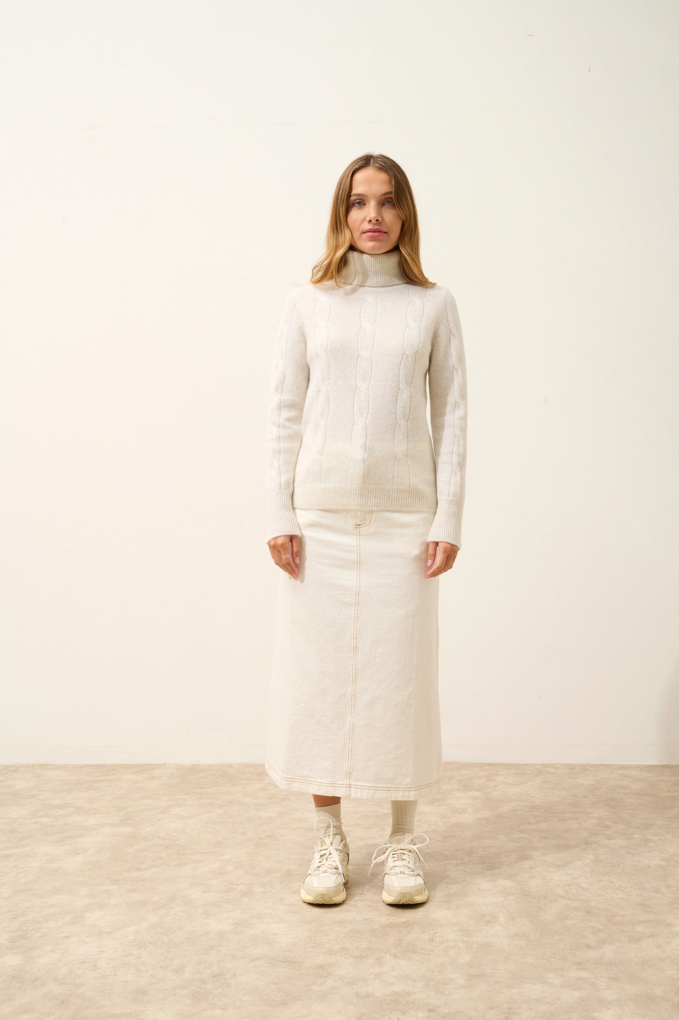 ESTELLE pull col roulé blanc chiné