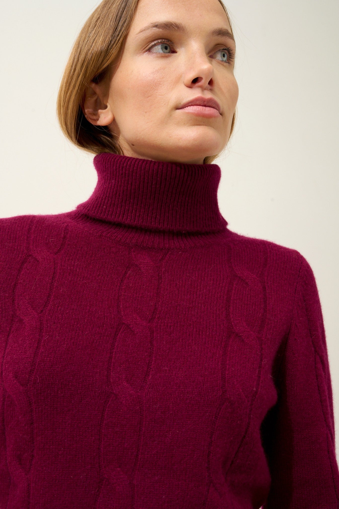 estelle pull col roulé bordeaux 100% cachemire