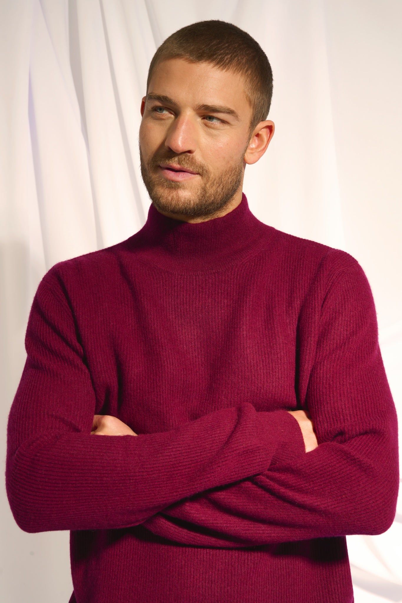 EVA pull col montant bordeaux