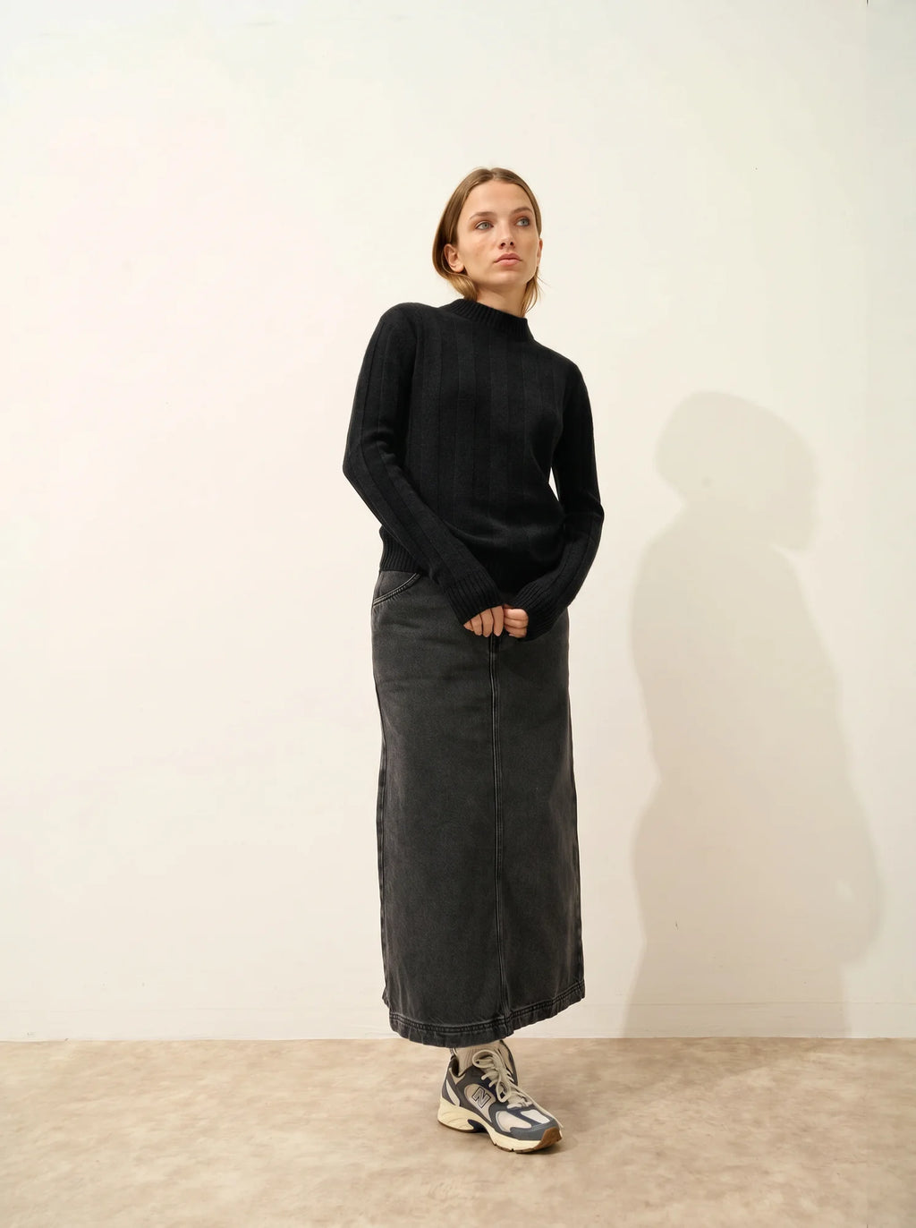 CALINDRA Pull Col Rond 4 Fils Noir