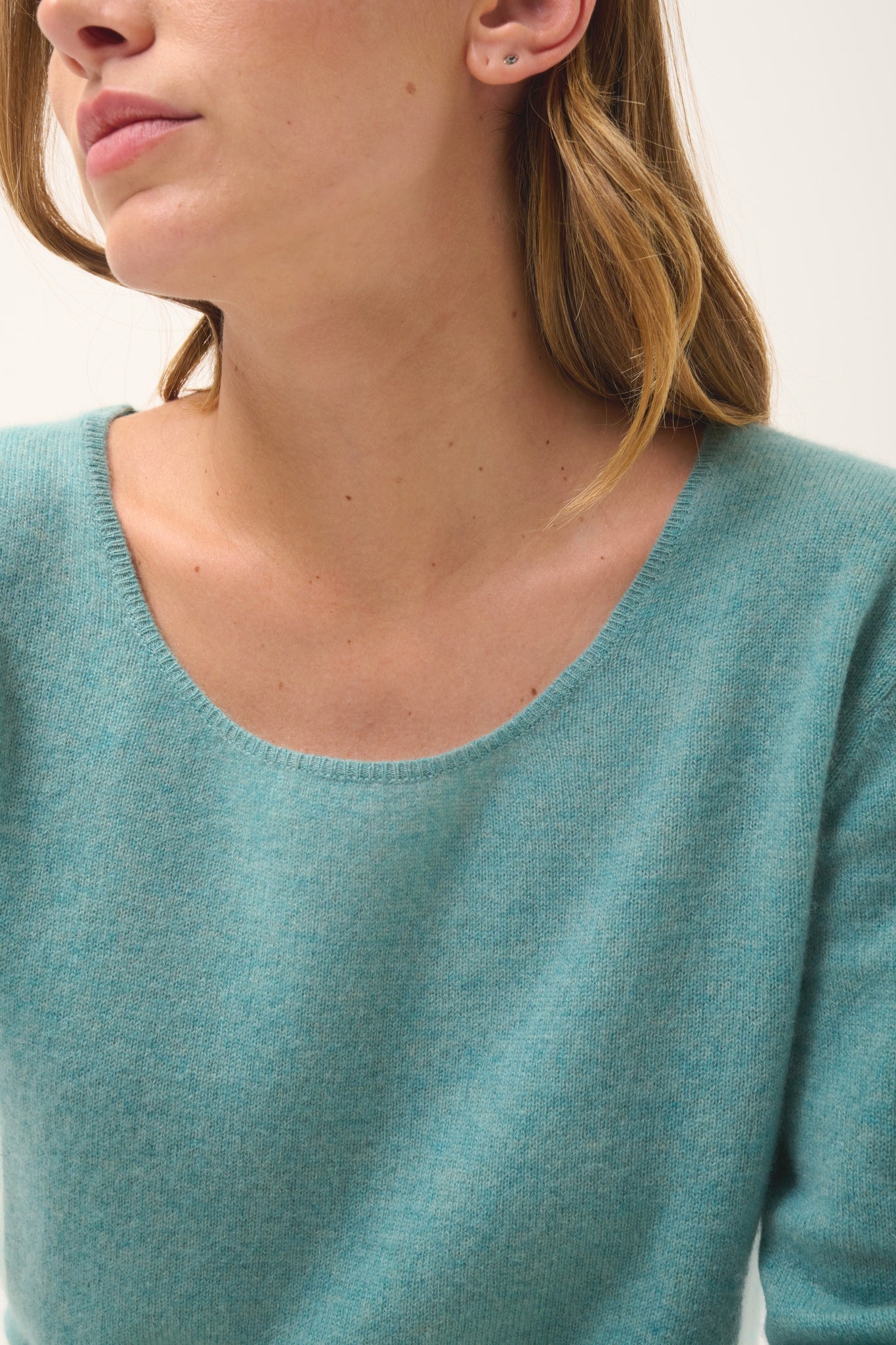 FIONA boat-neck sweater mottled green