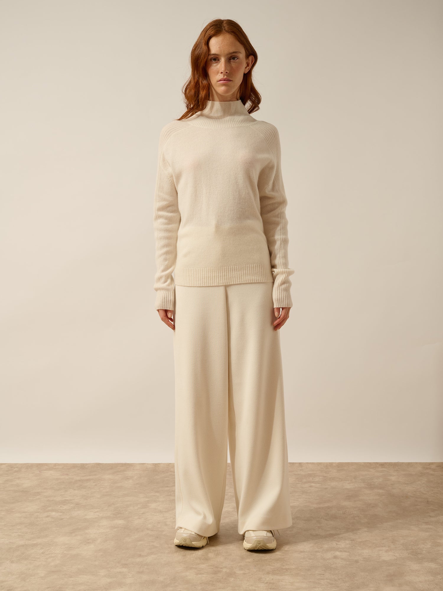 FIORINA pull col roulé ivoire