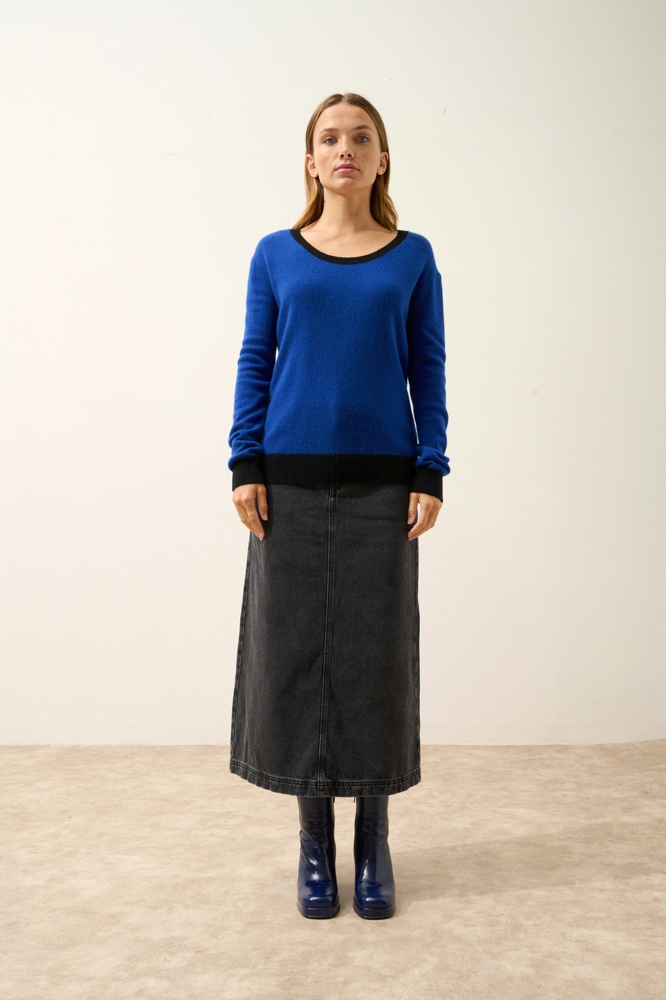 floréa pull col bateau bi-color outremer/noir 100% cachemire