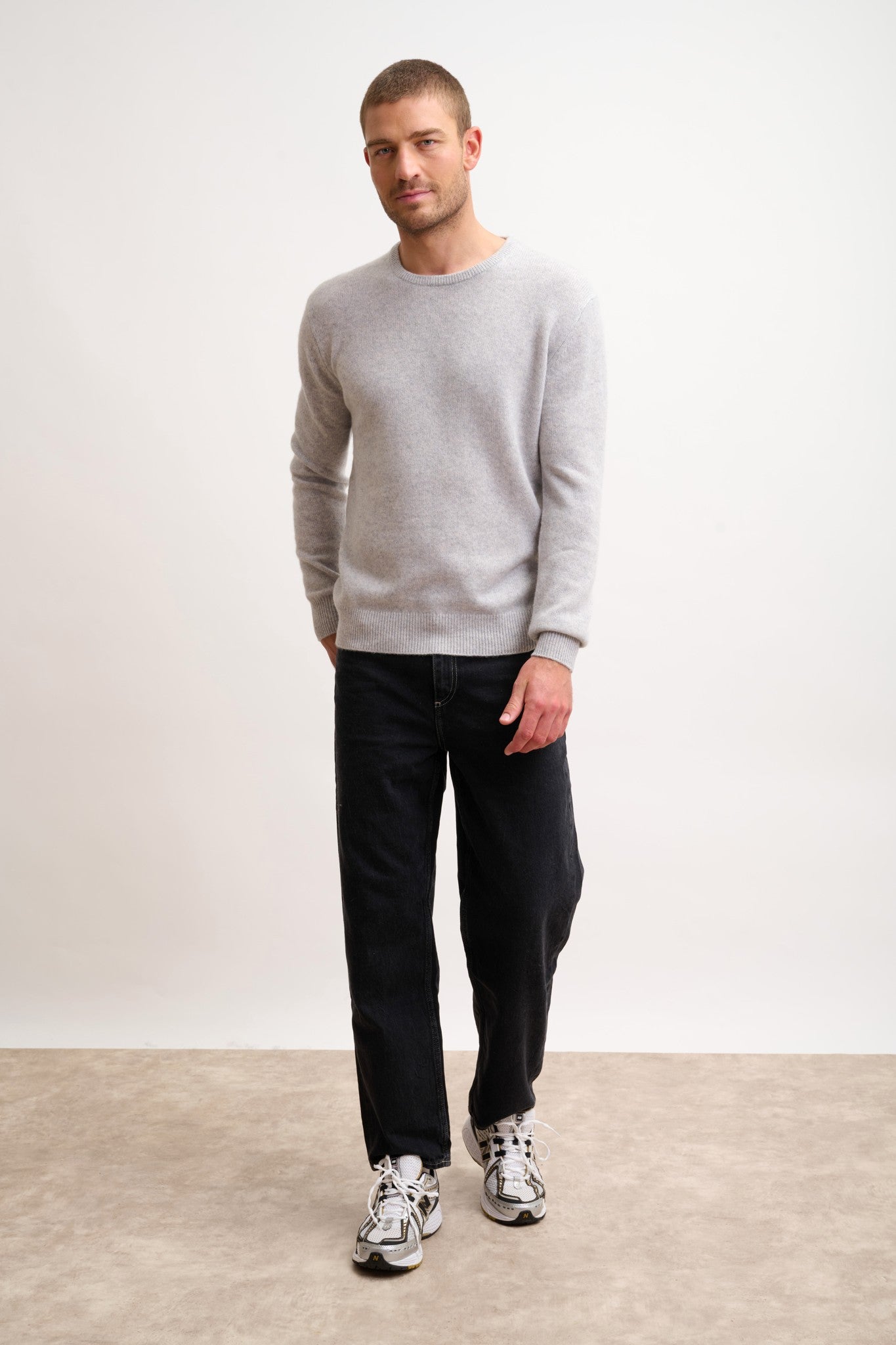 gabin pull col rond 4 fils gris clair chiné 100% cachemire