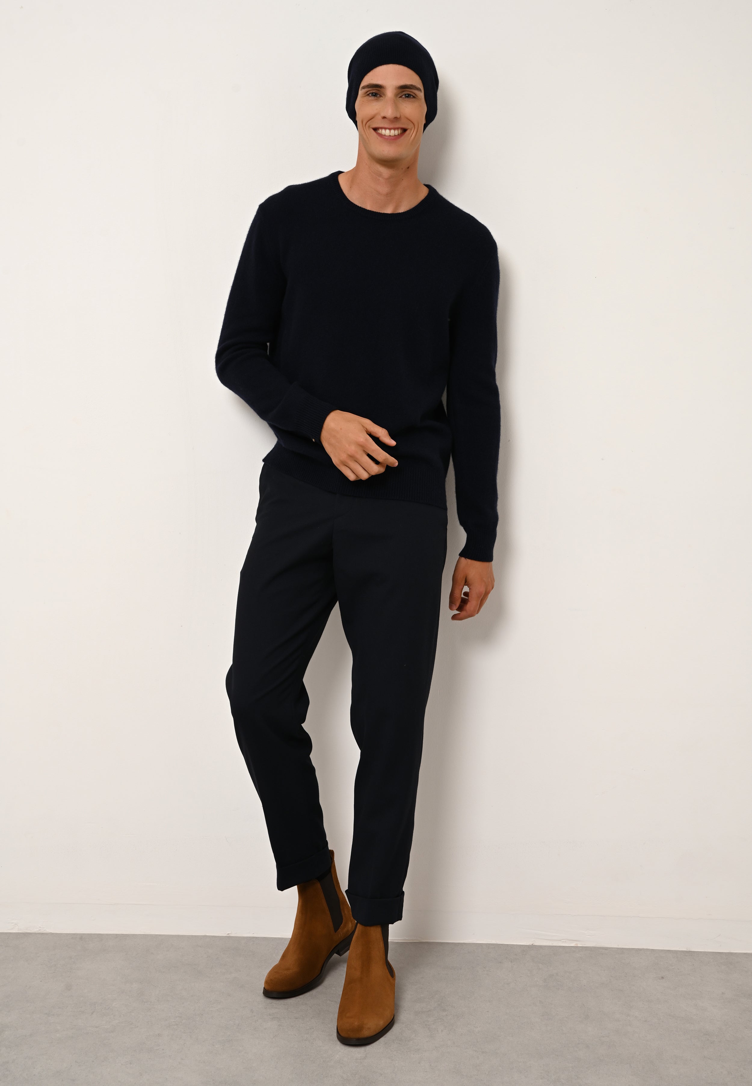 GABIN navy crew neck sweater