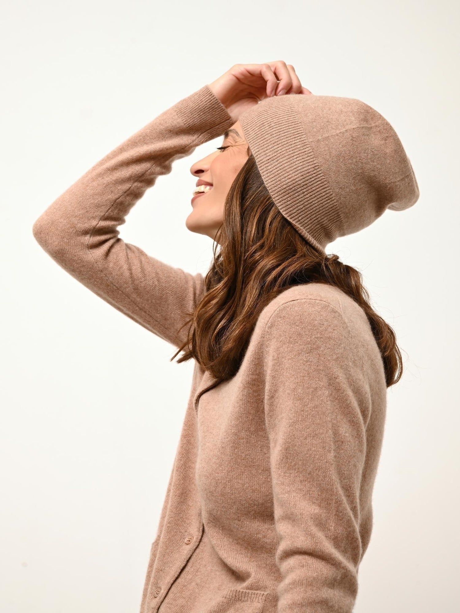 GINGER beanie camel mottled