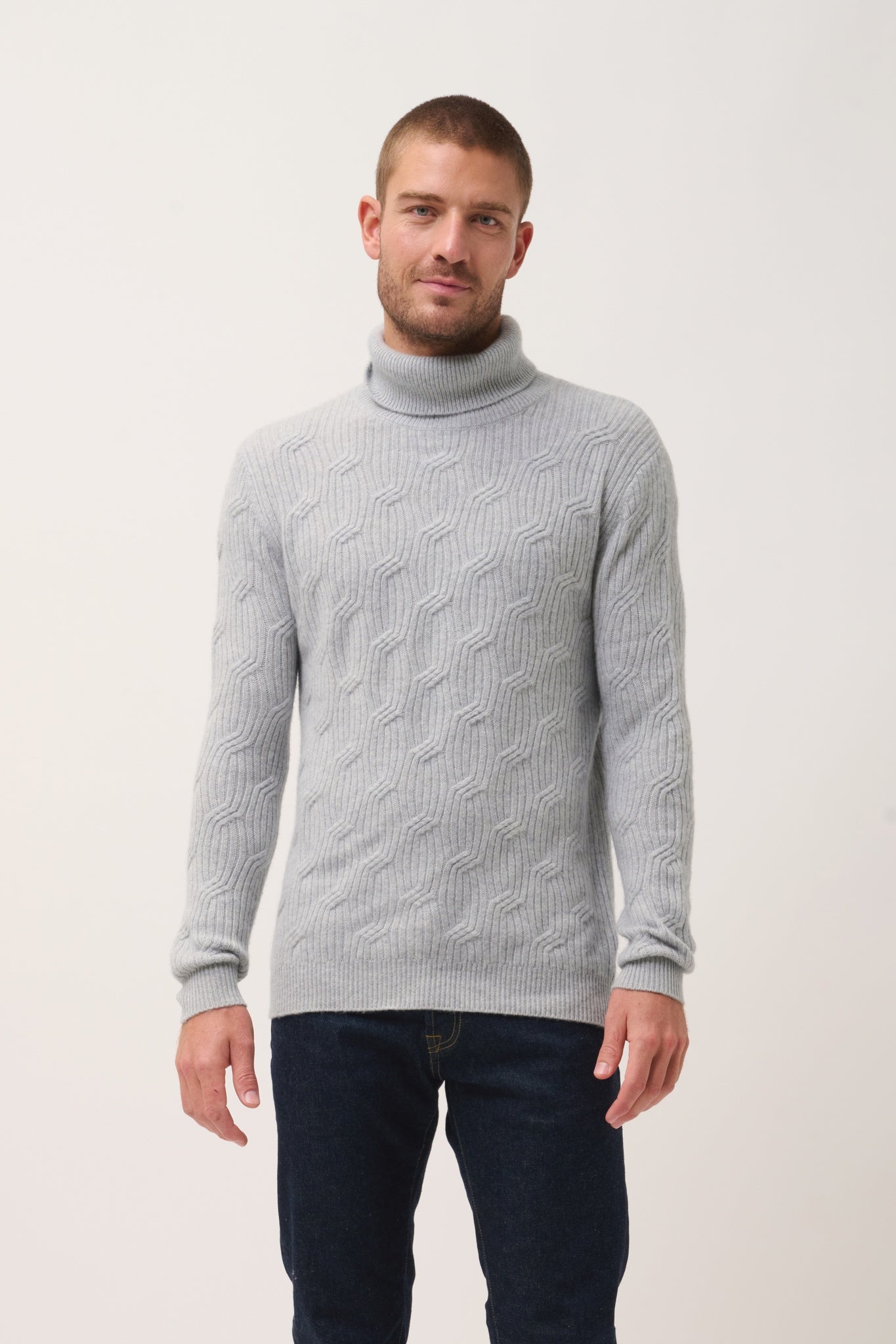 GOBA pull col roulé nuage chiné