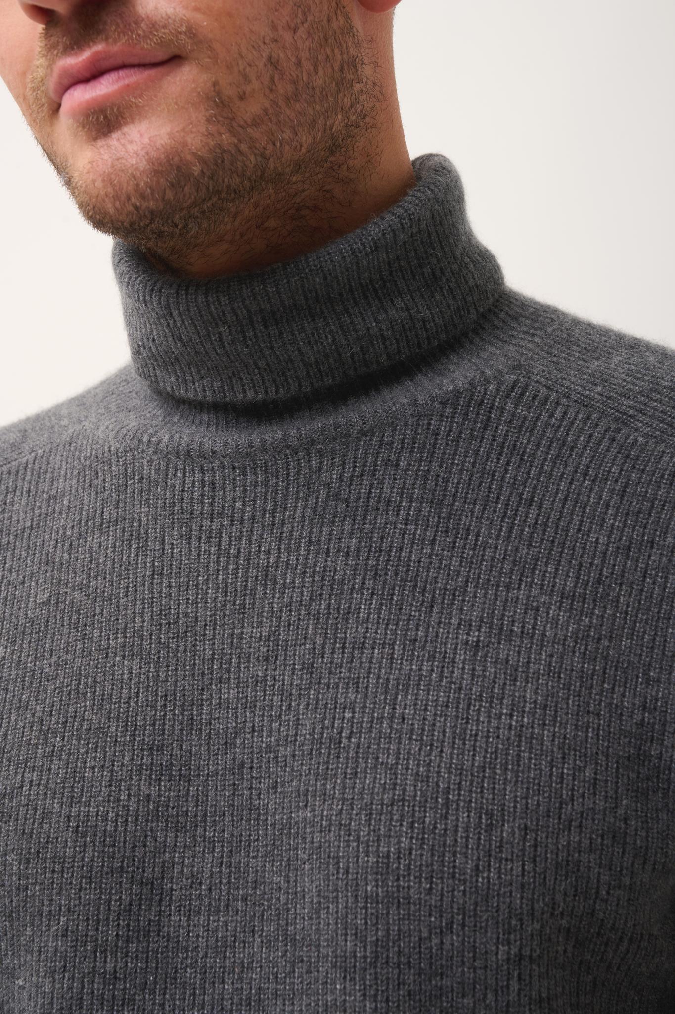 GYALWA pull col roulé anthracite chiné