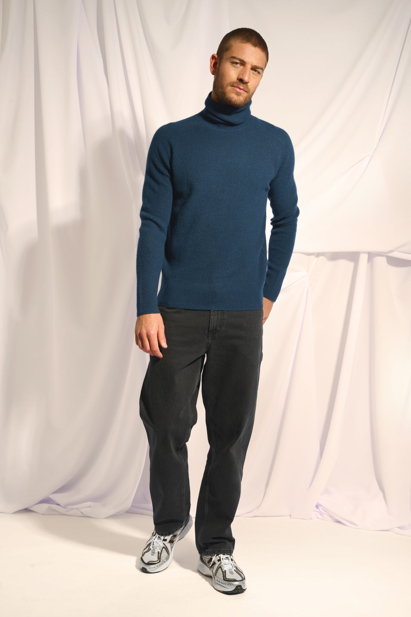 GYALWA pull col roulé bleu pétrole