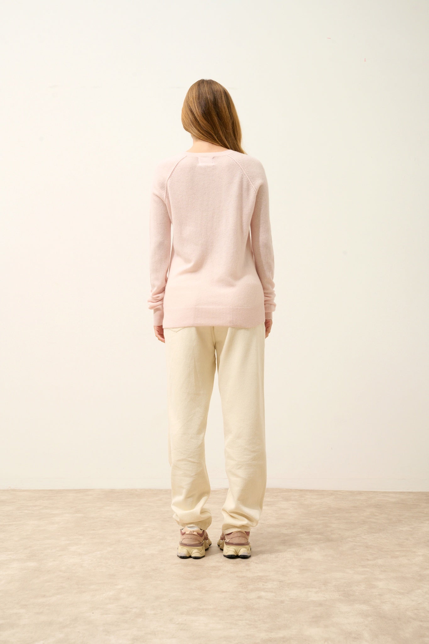 HELEN round-neck sweater powder