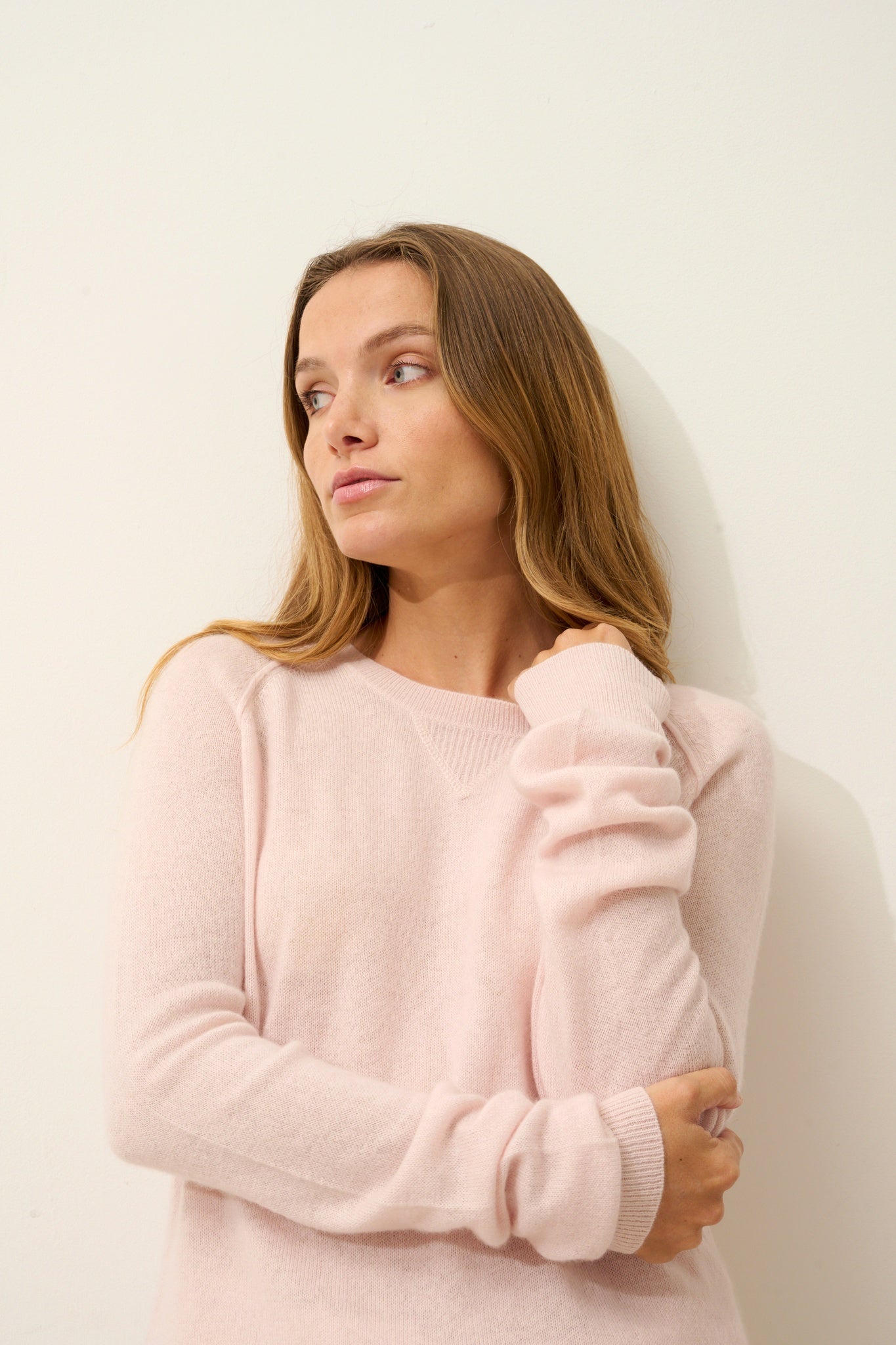 HELEN round-neck sweater powder