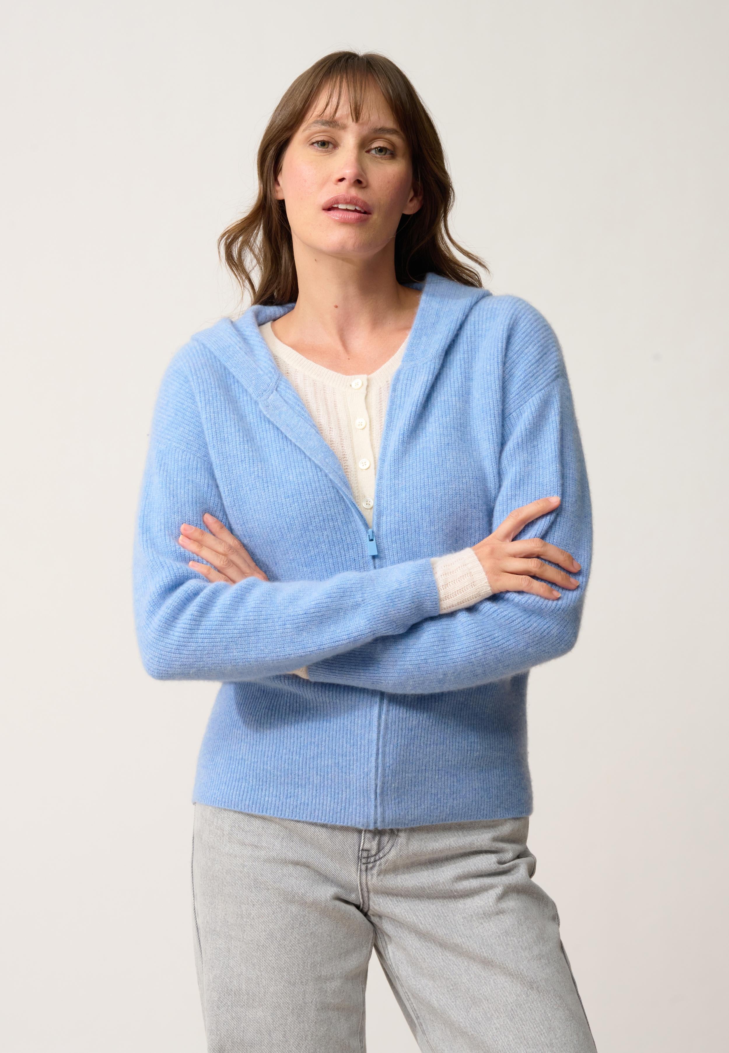 HELGA gilet col zippé capuche sky