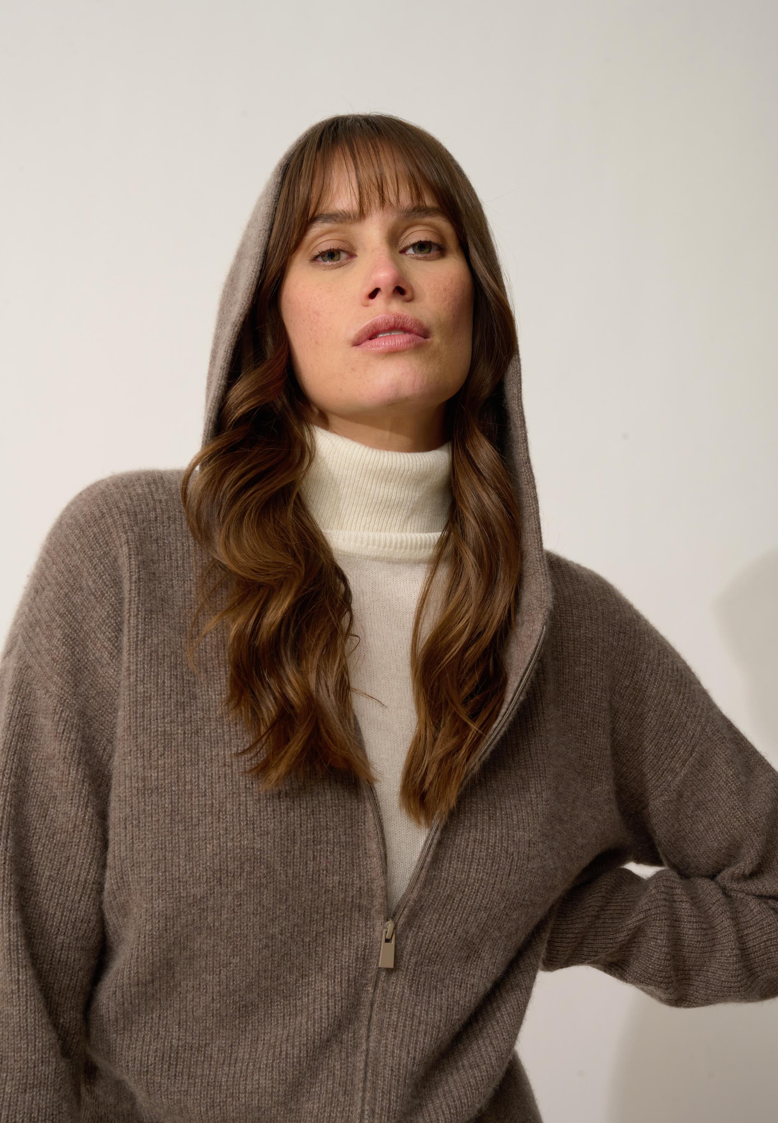 HELGA gilet col zippé capuche taupe chiné