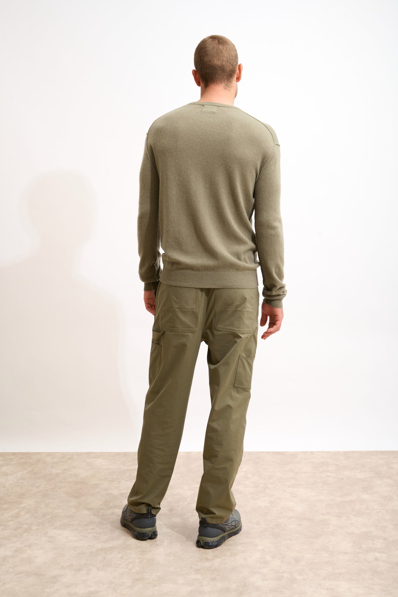 HOWARD pull col rond army