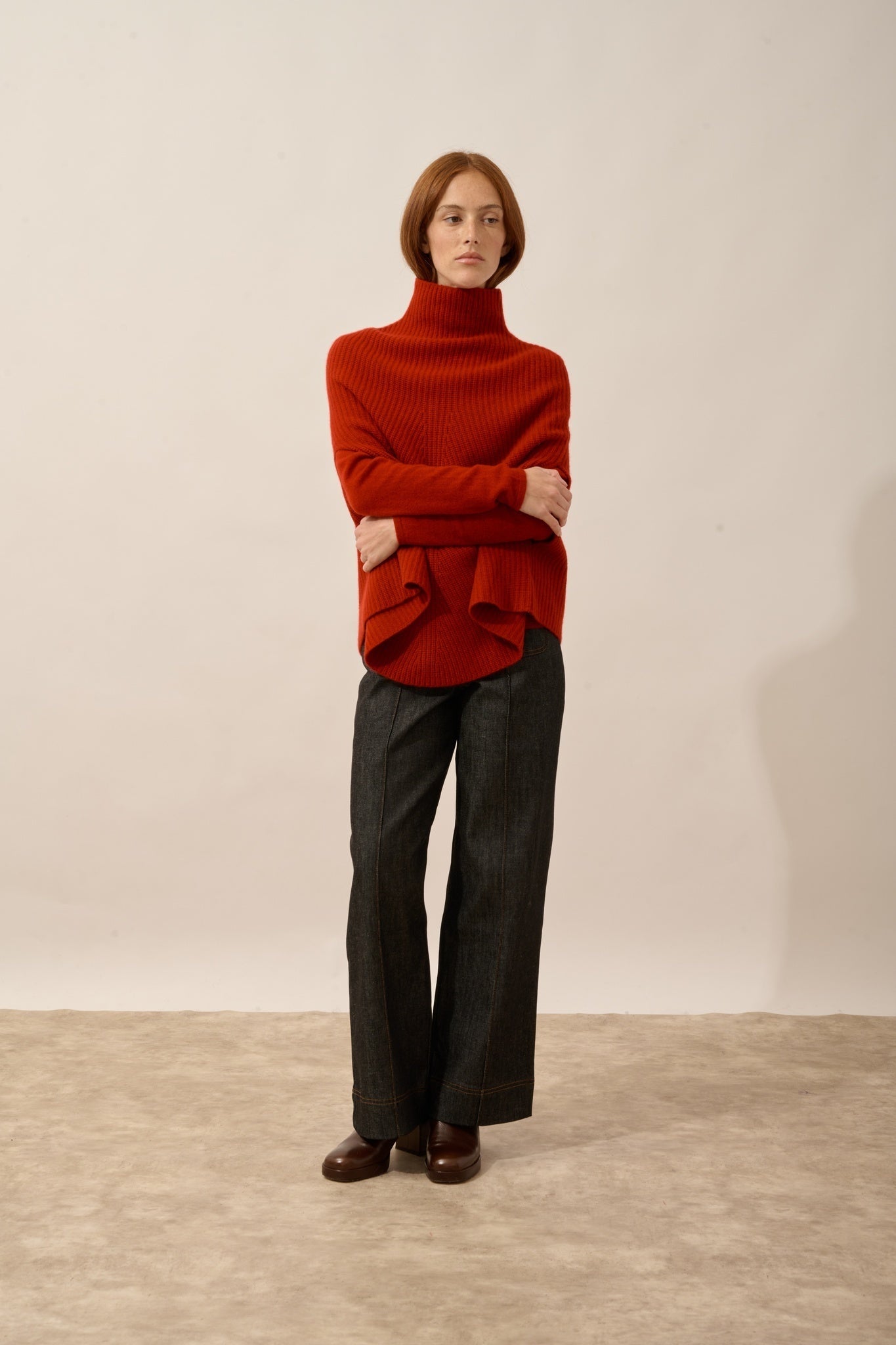 HUARAZ cape col montant 6 fils rubis