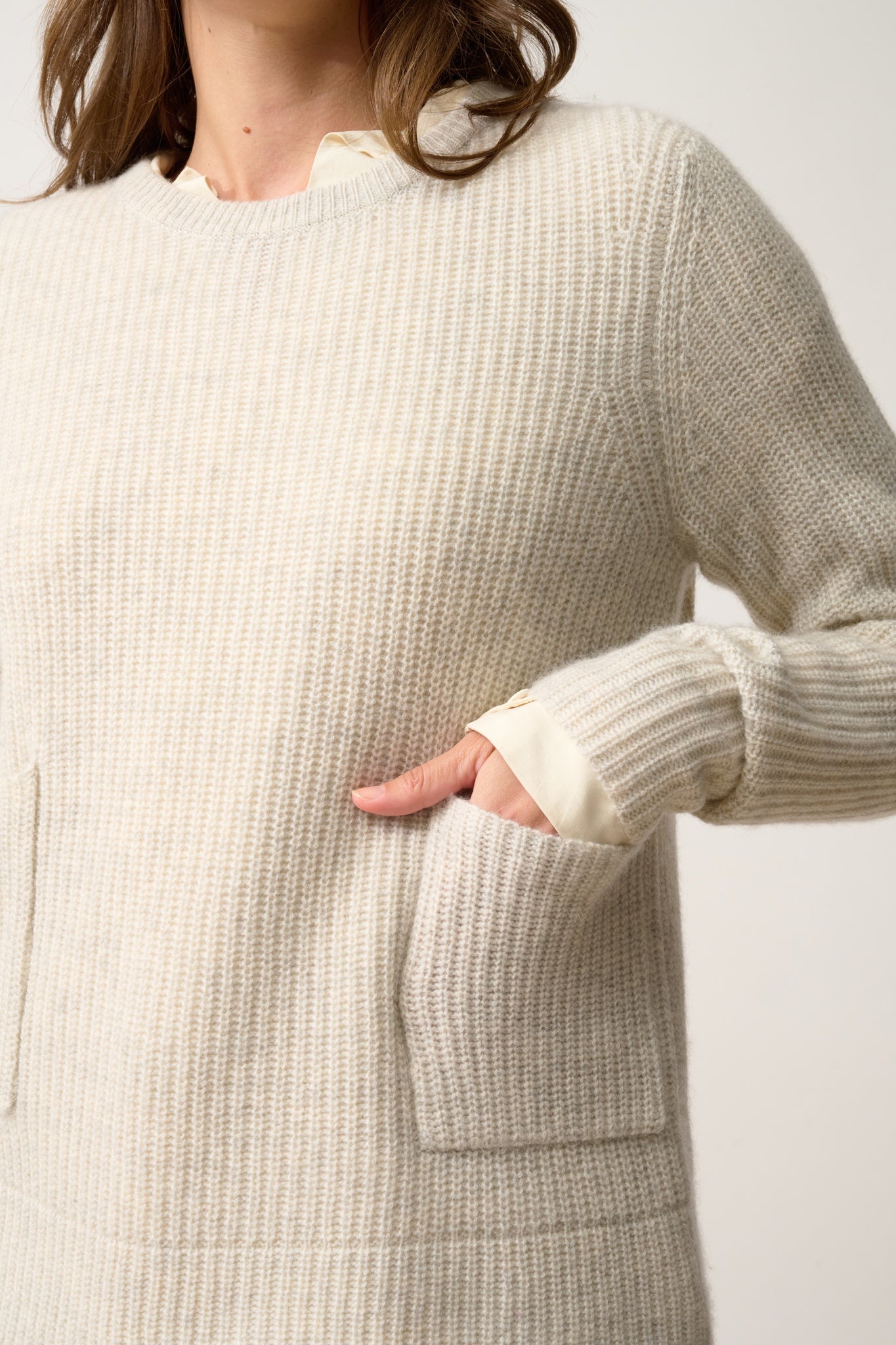 INAYA pull col rond gris perle chiné