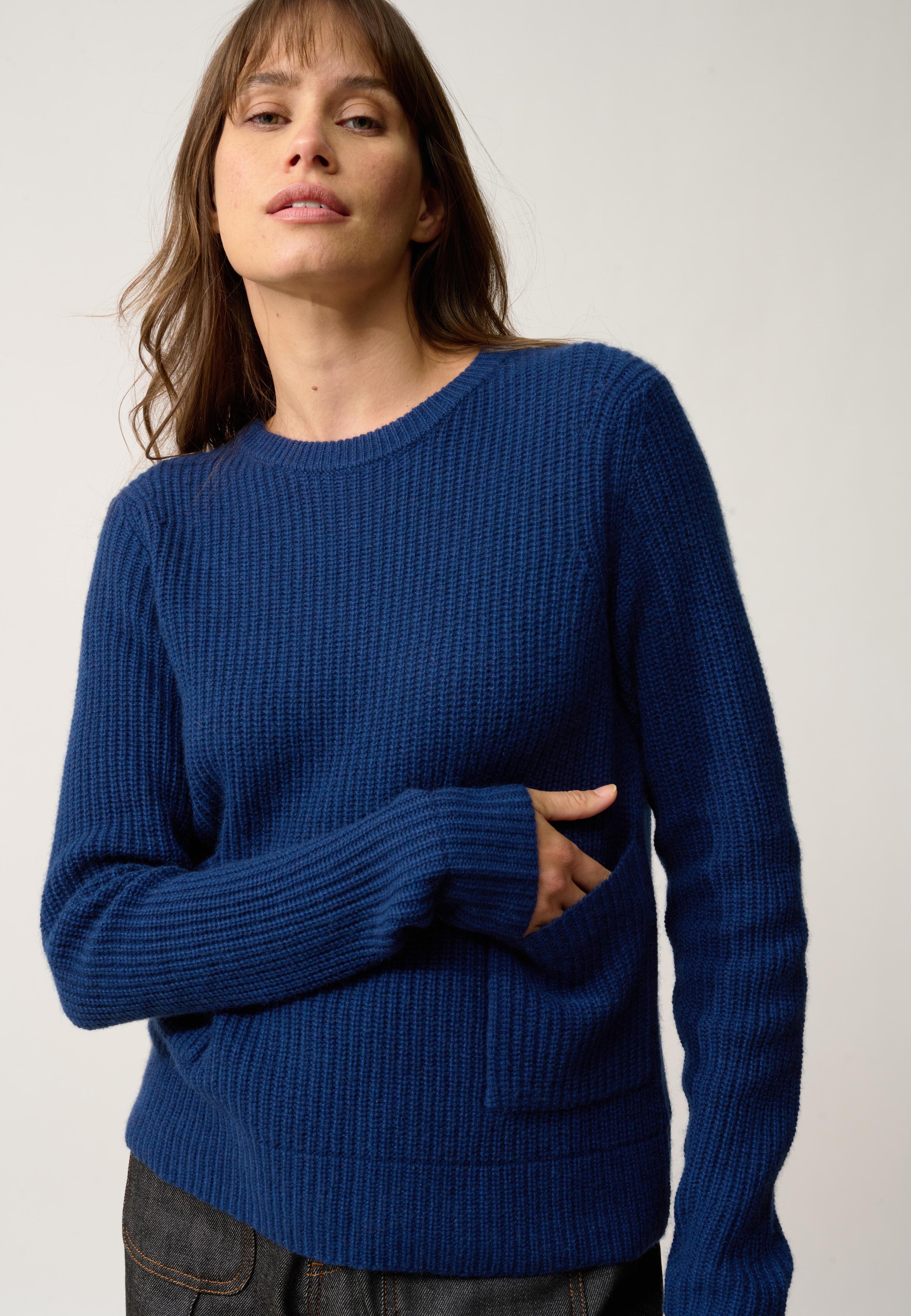 INAYA pull col rond minuit