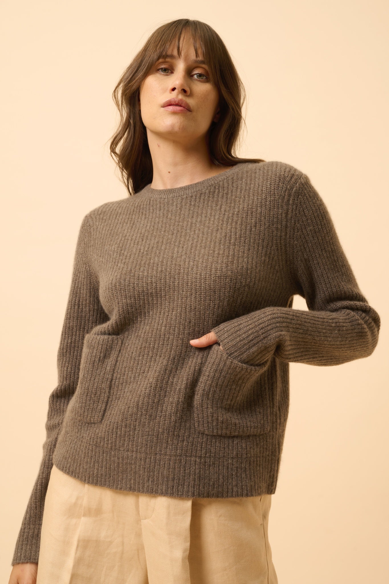 INAYA round neck sweater in taupe heather