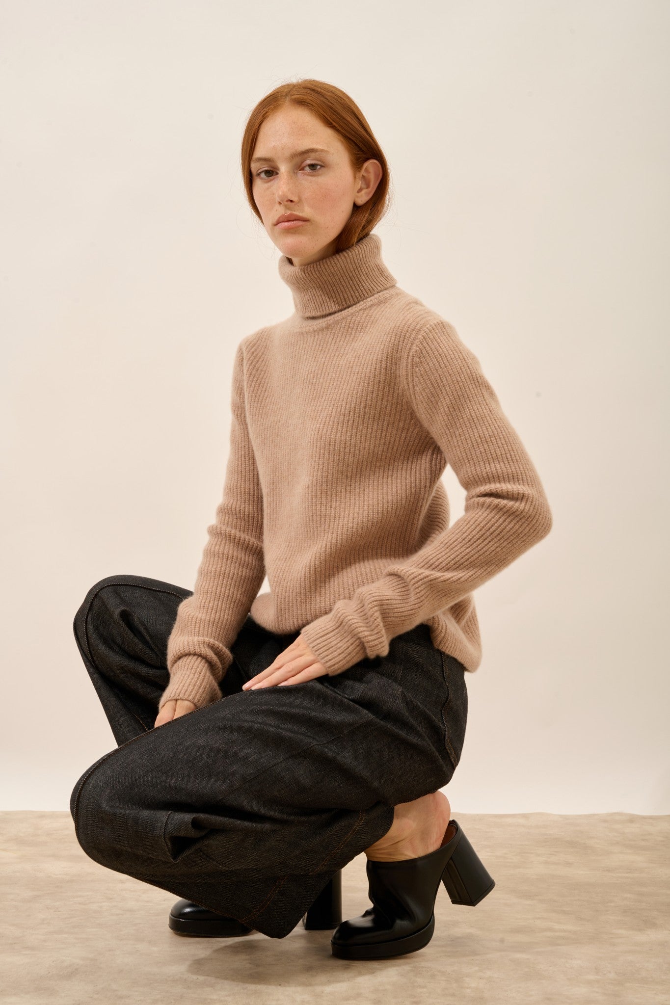 isolde pull col roulé 4 fils camel chiné 100% cachemire