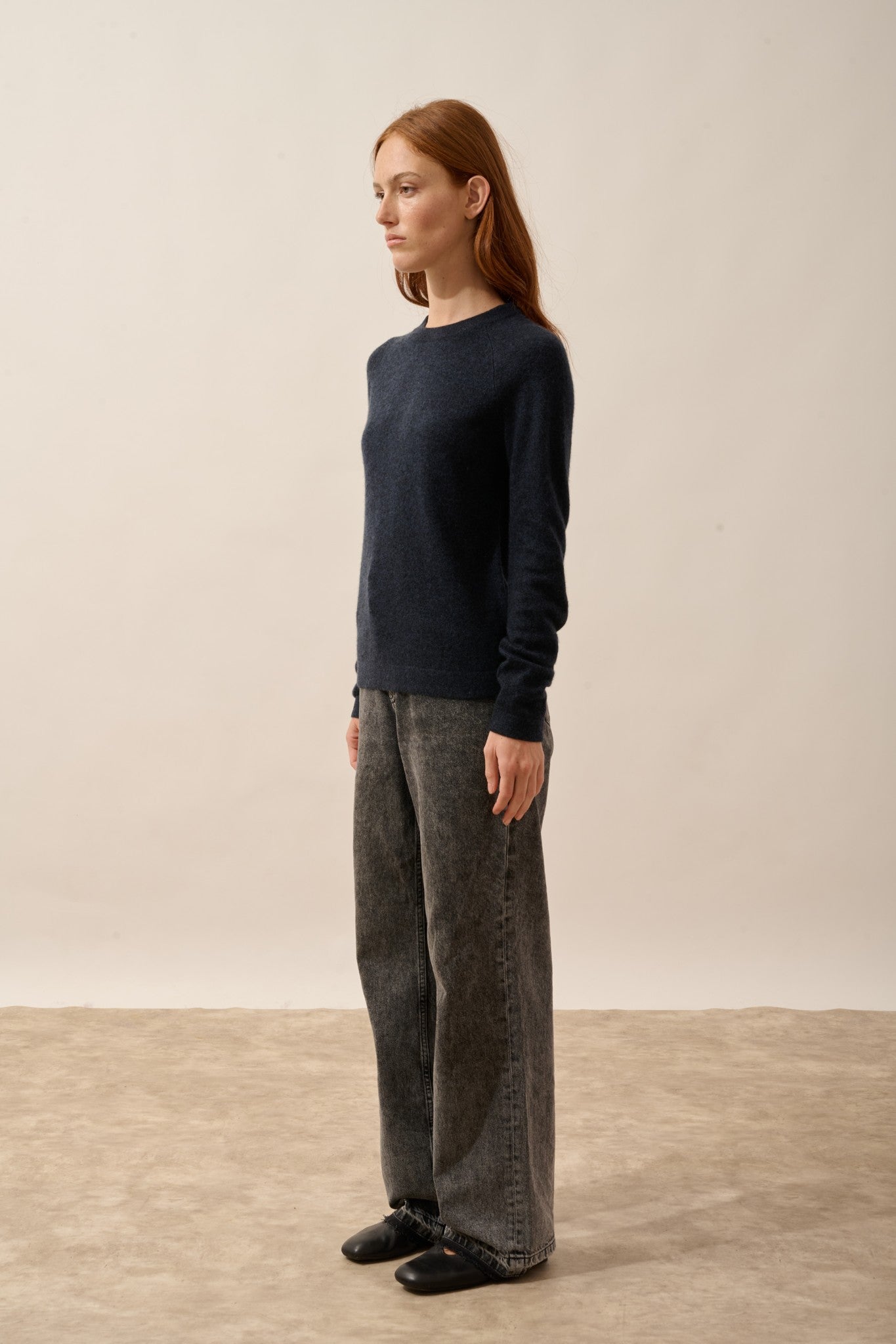 jane pull col rond caviar 100% cachemire