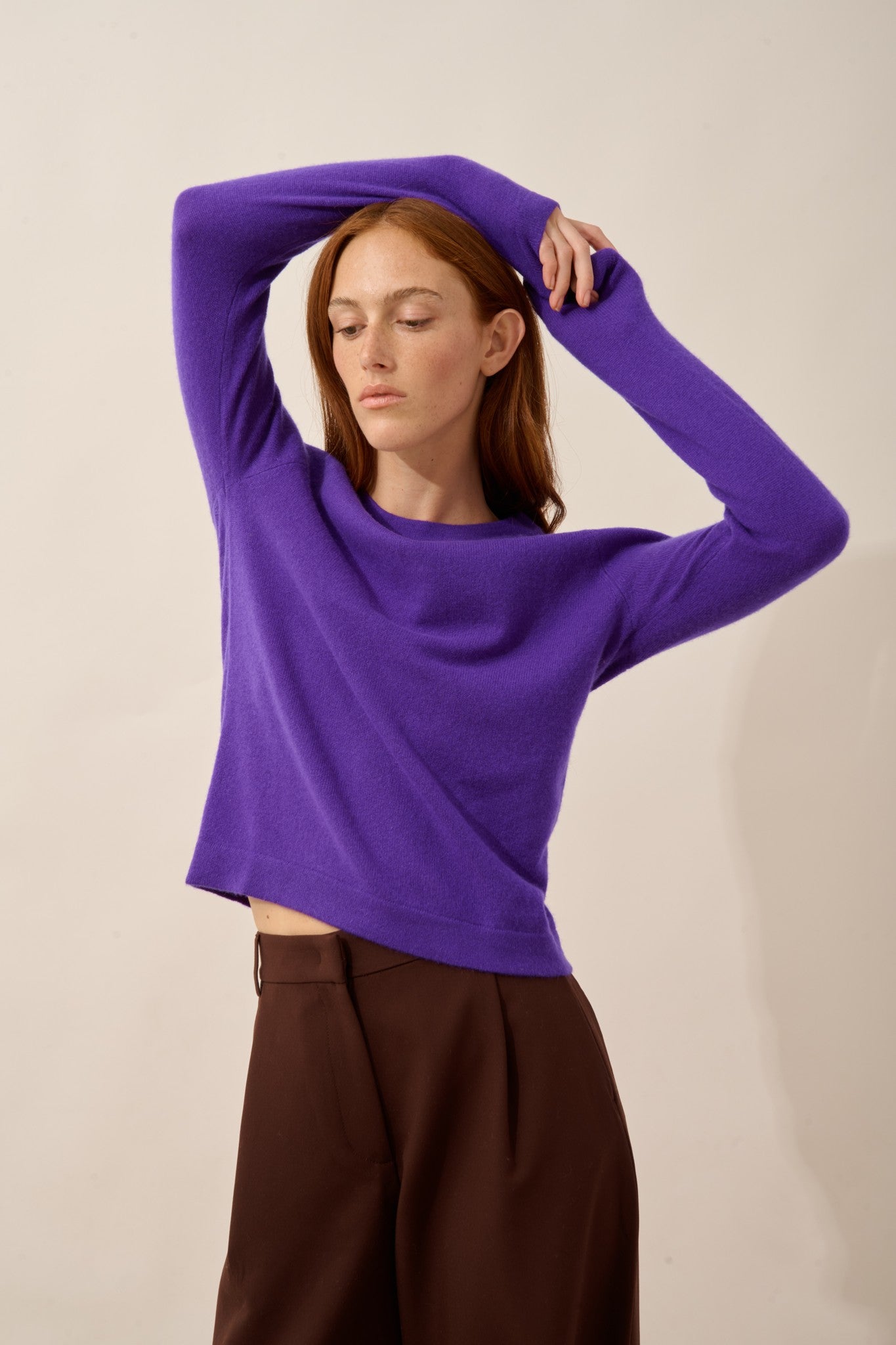 jane pull col rond gentiane 100% cachemire