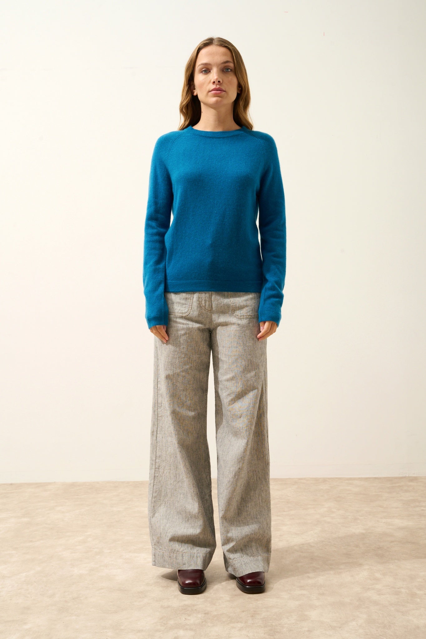 JANE round-neck peacock sweater