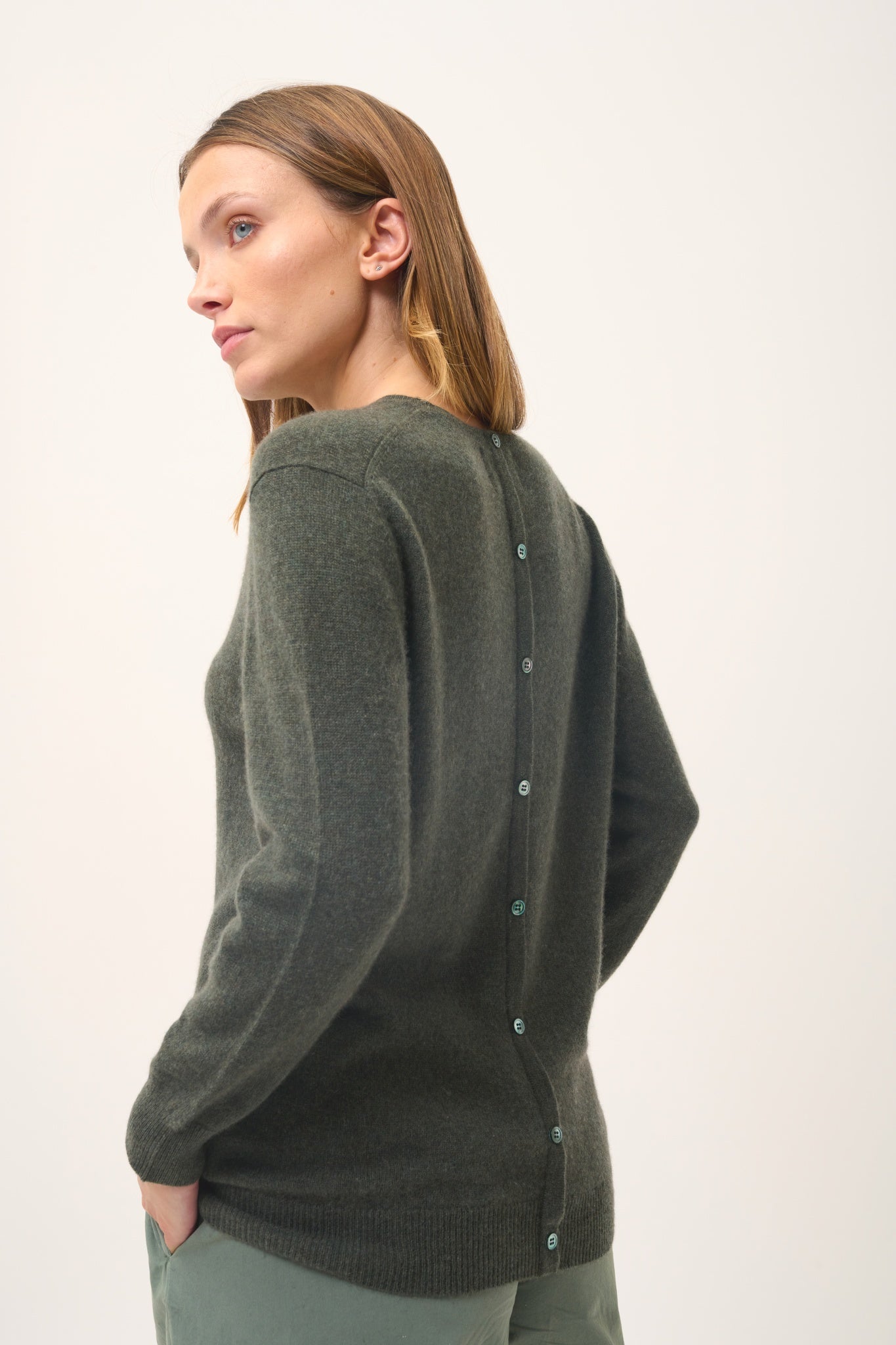 JANICE pull col rond kaki chiné