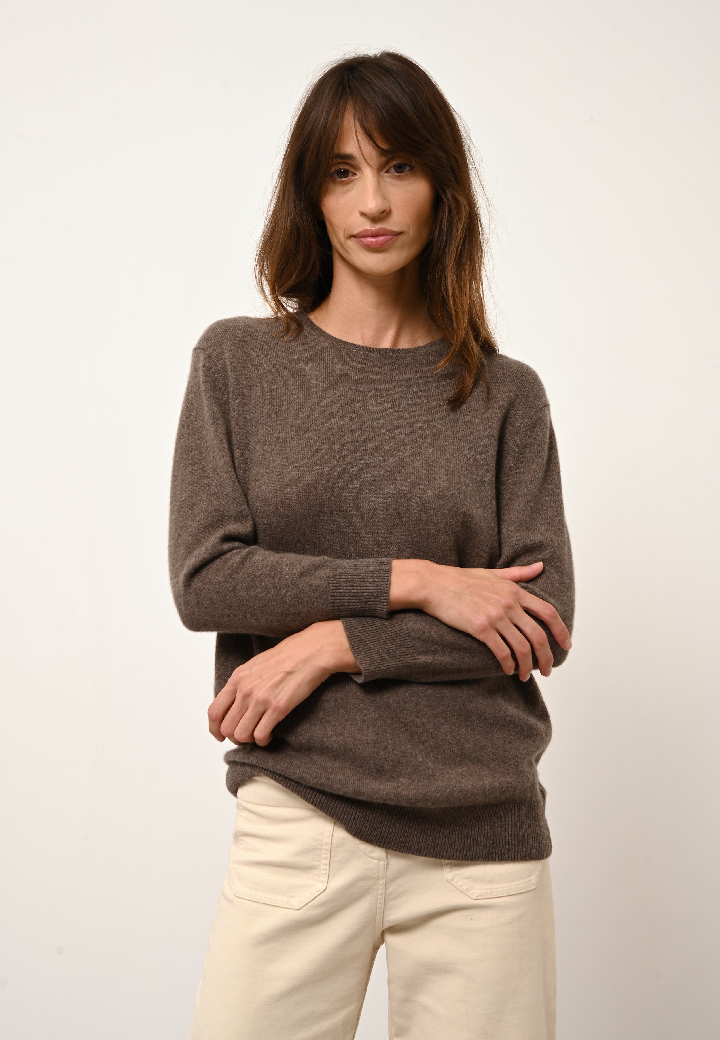 JANICE round neck sweater in heathered taupe