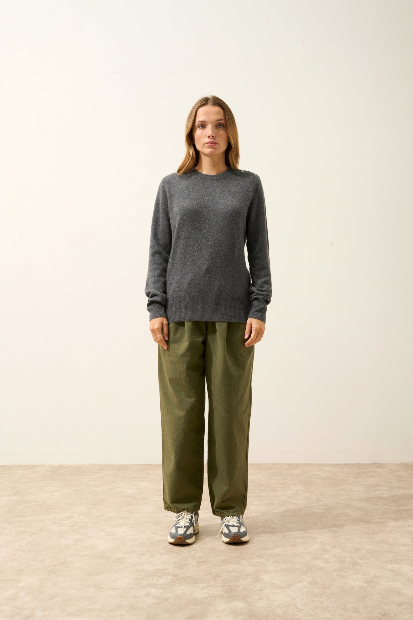 JEANNE round-neck sweater anthracite mottled