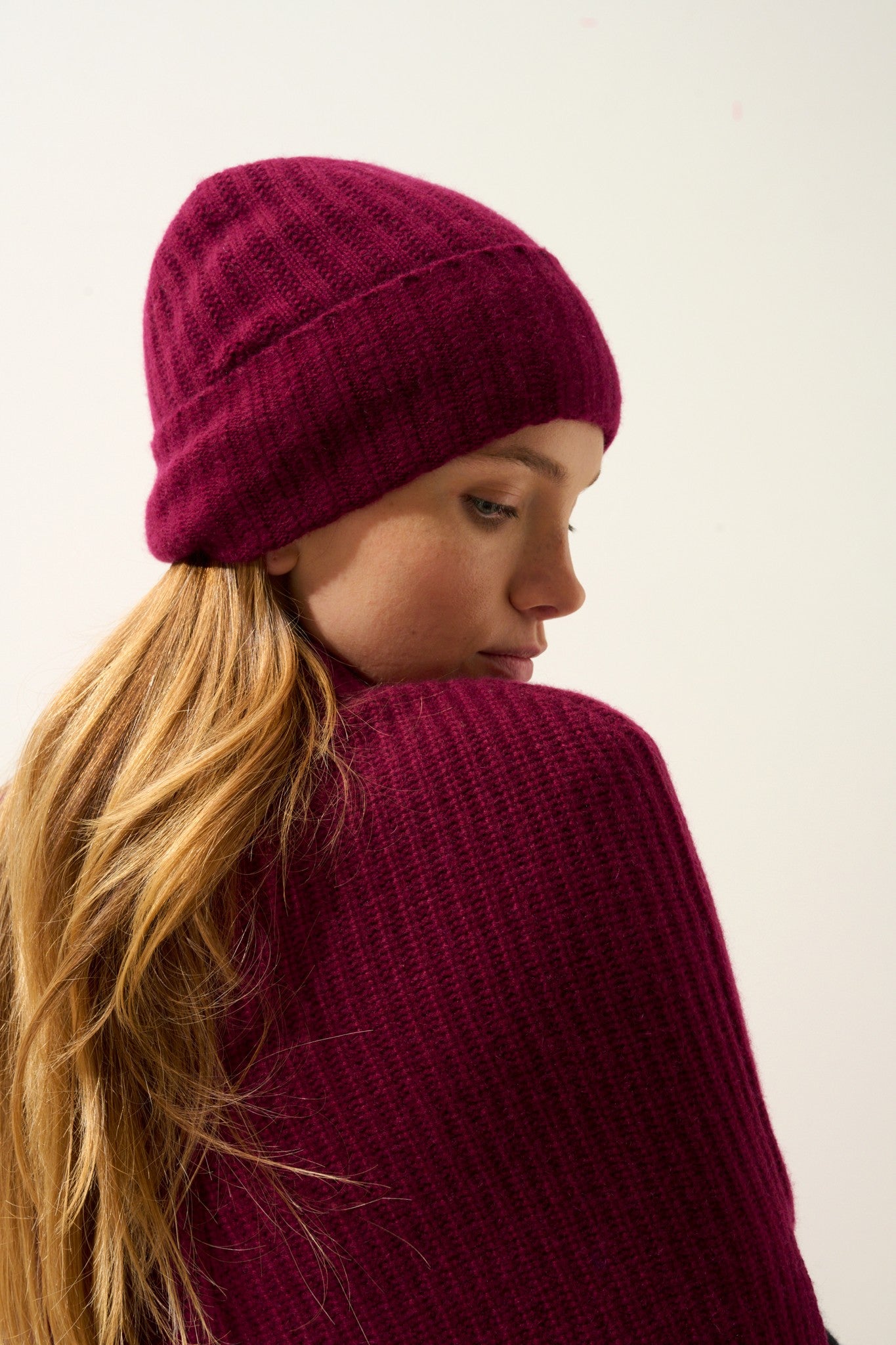 jin bonnet 6 fils bordeaux 100% cachemire