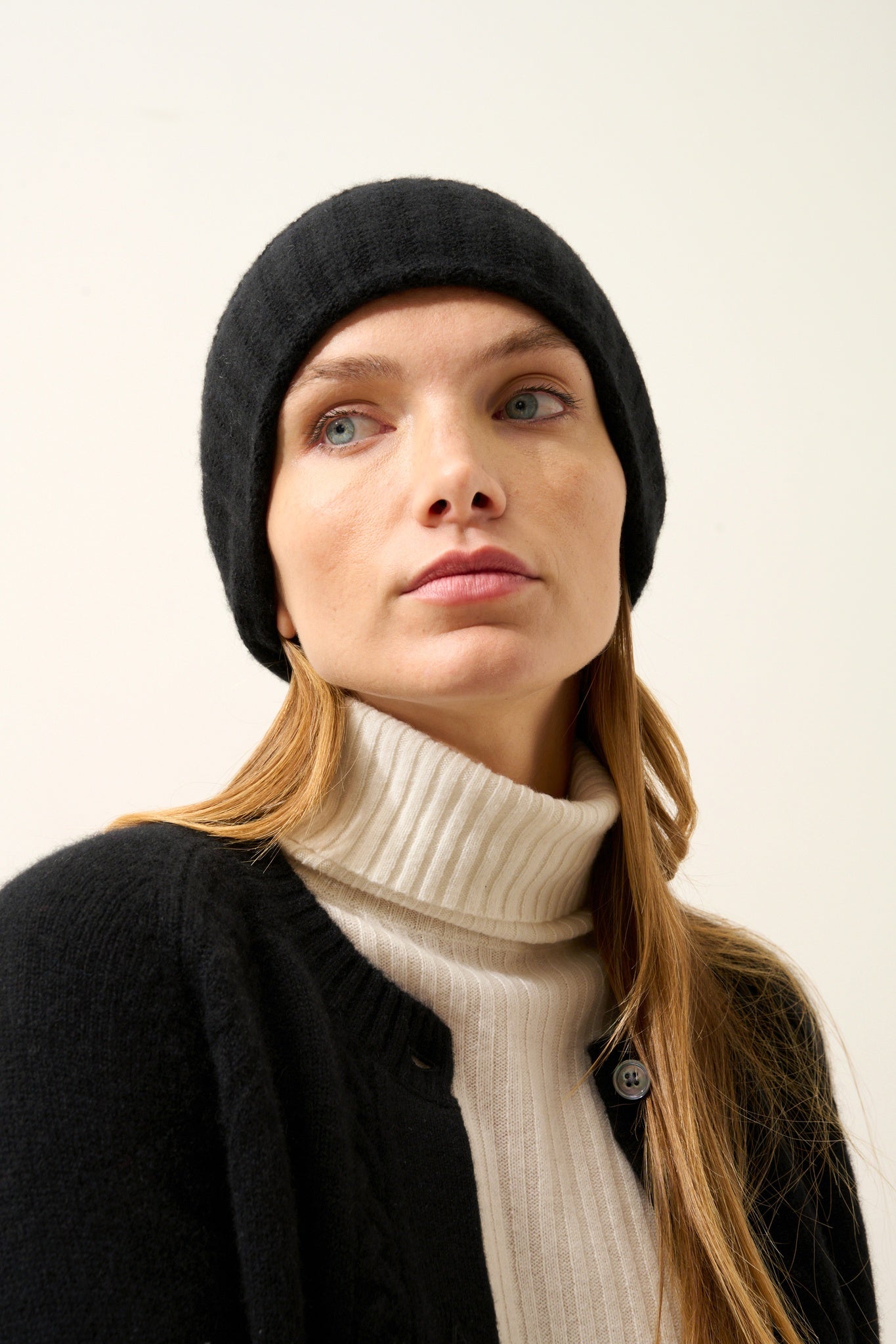 JIN bonnet 6 fils noir