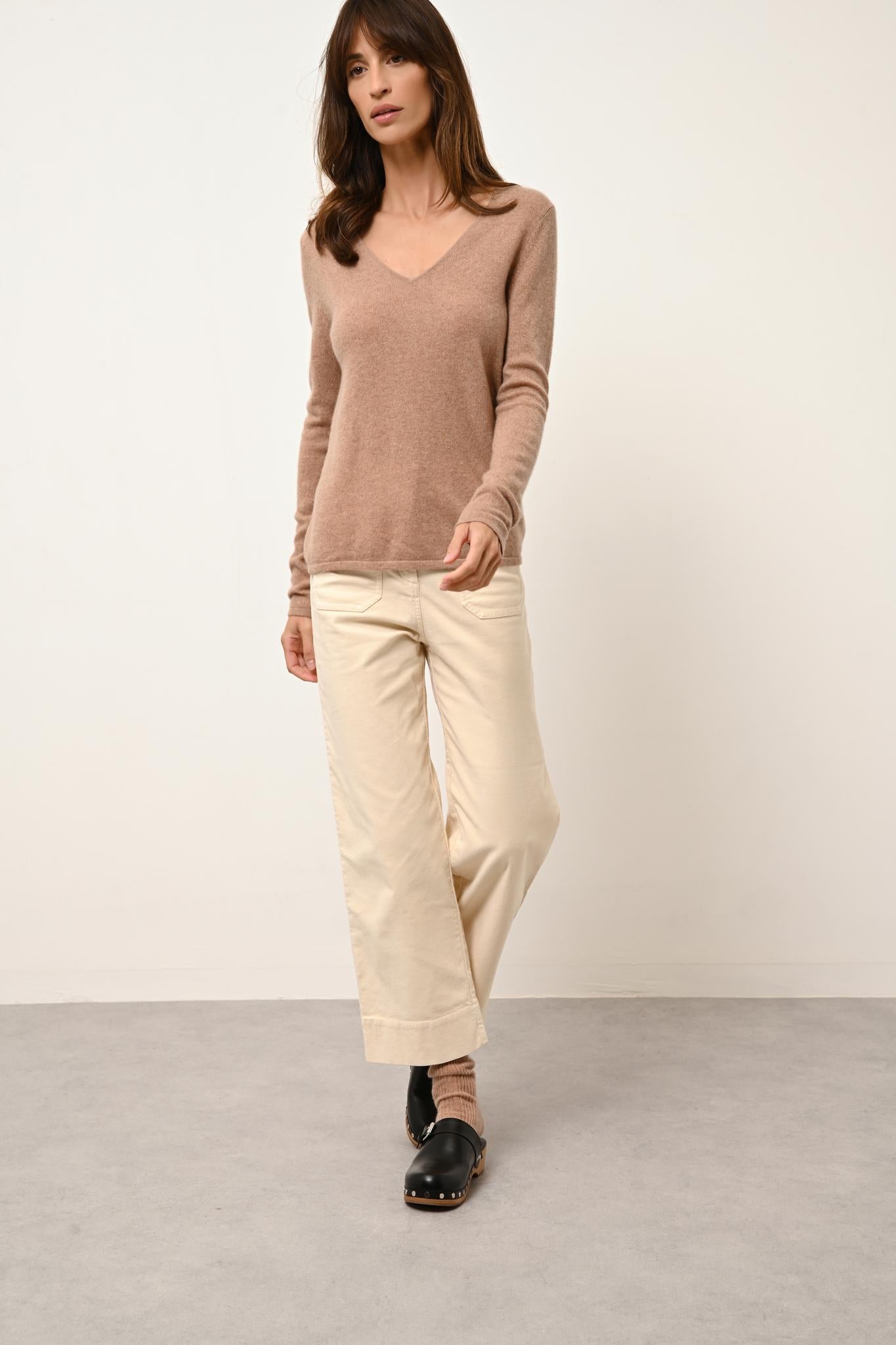 JOAN pull col v camel chiné