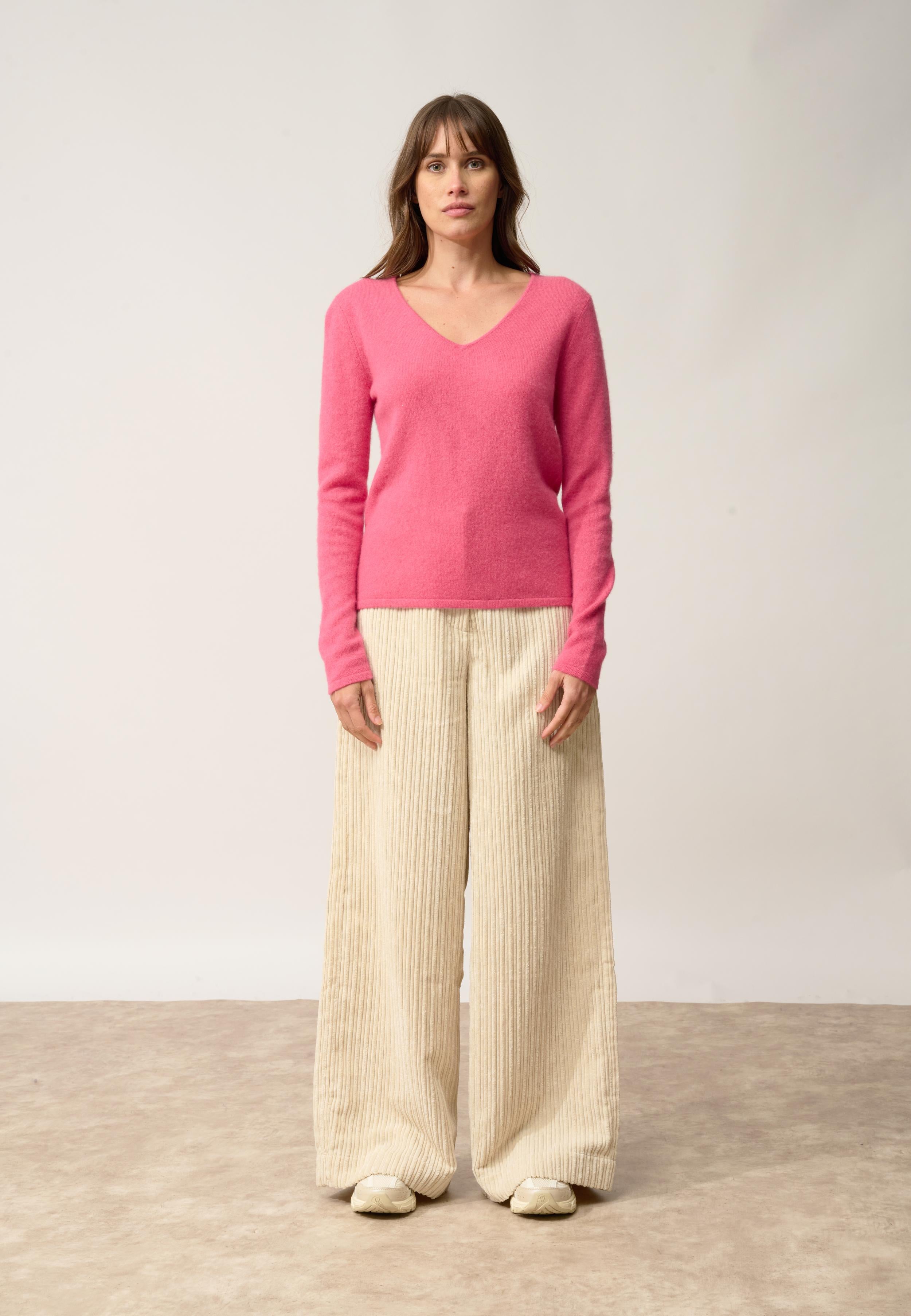 JOAN pull col v fraise