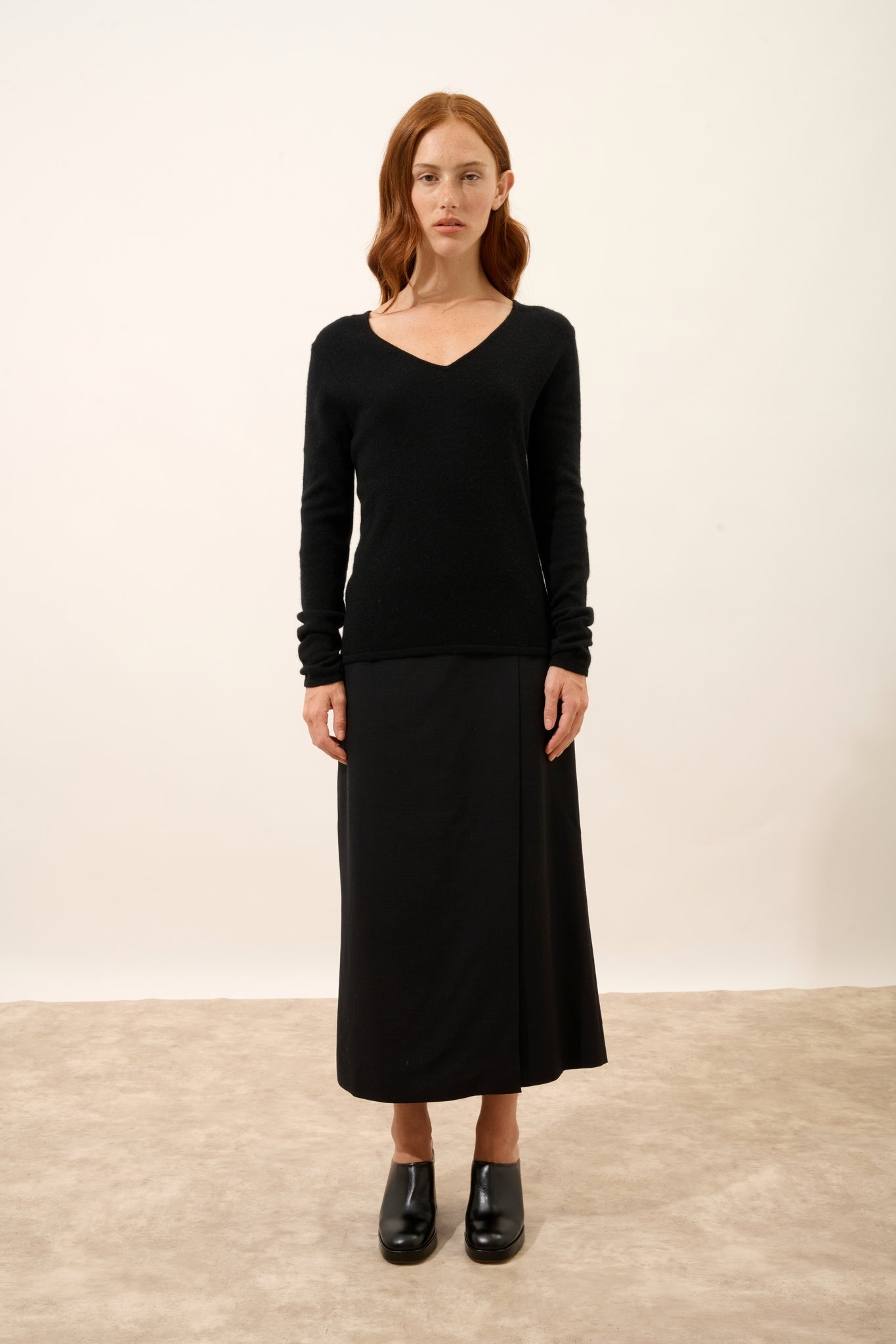 JOAN pull col v noir