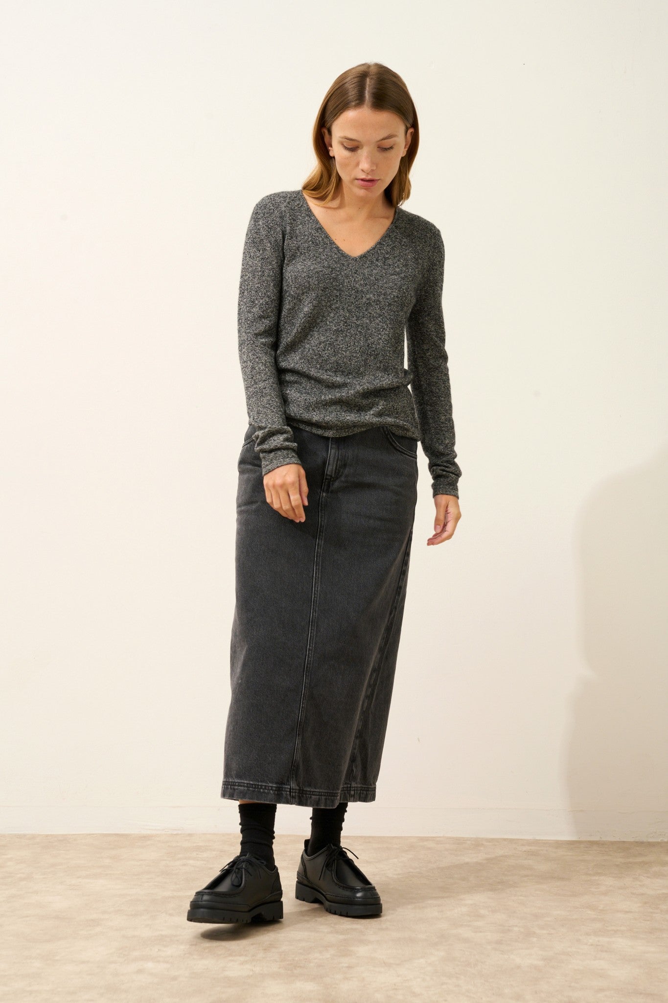 joan pull col v noir/blanc