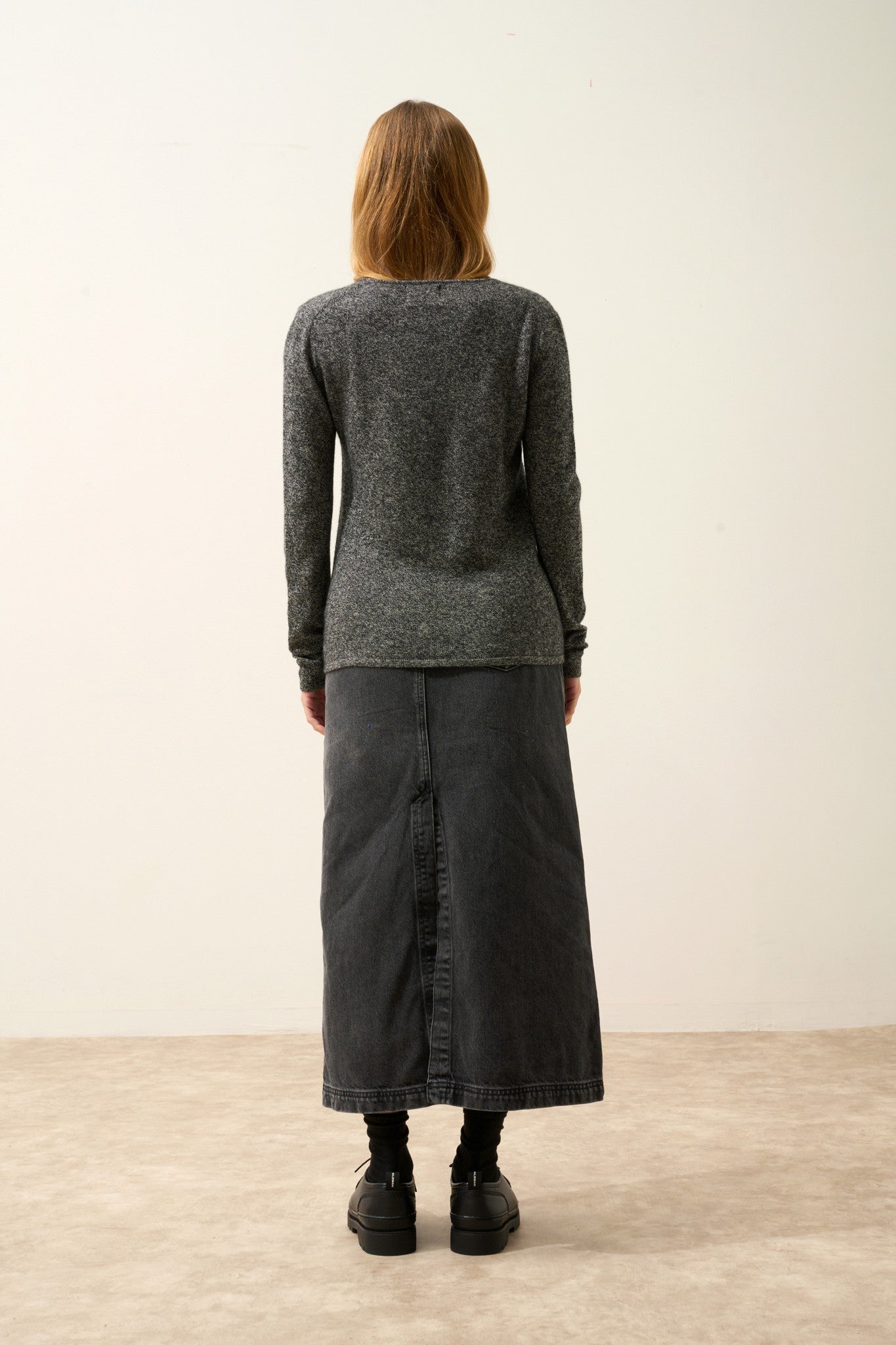 joan pull col v noir/blanc