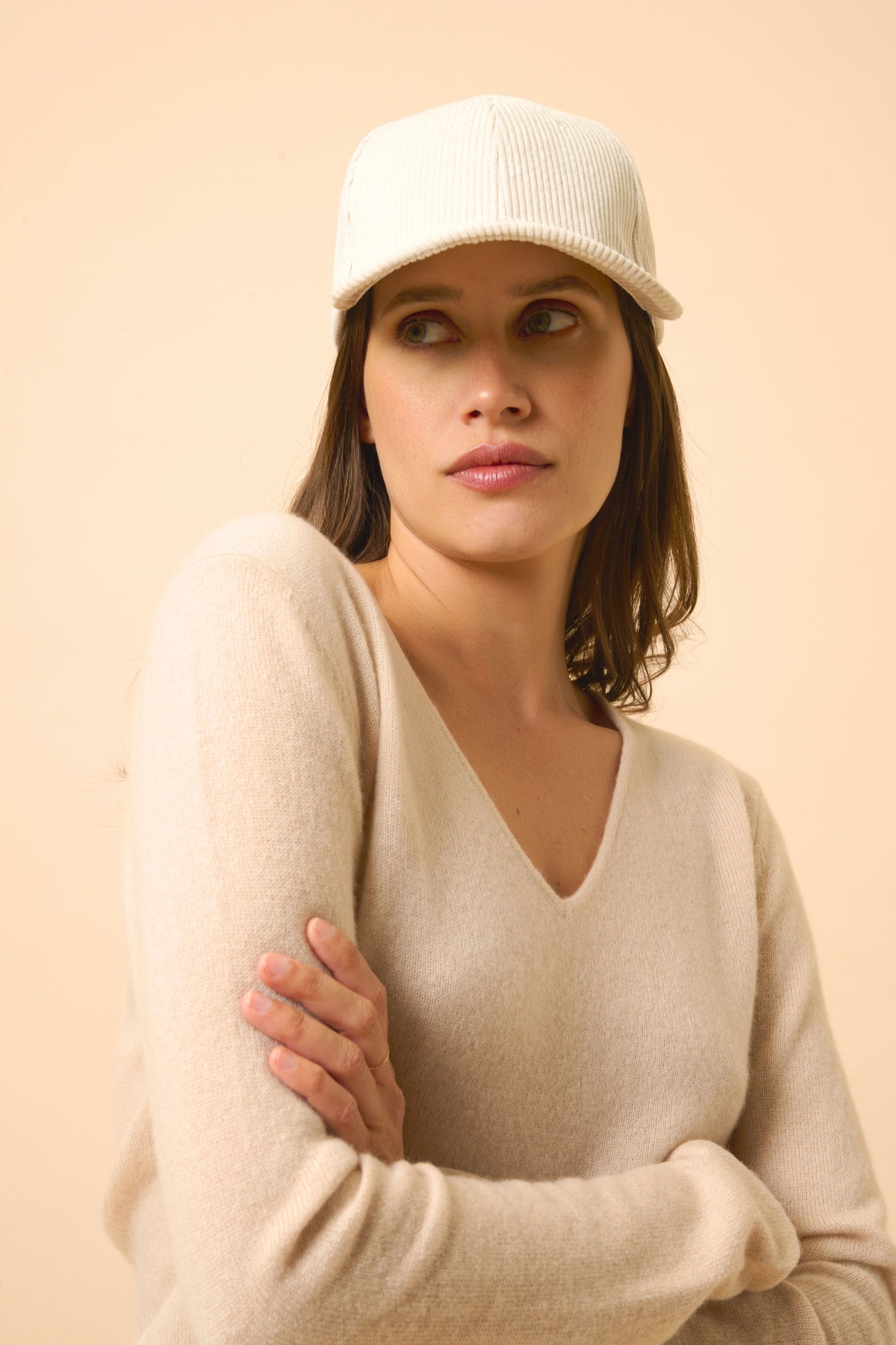 JOAN pull col v nude