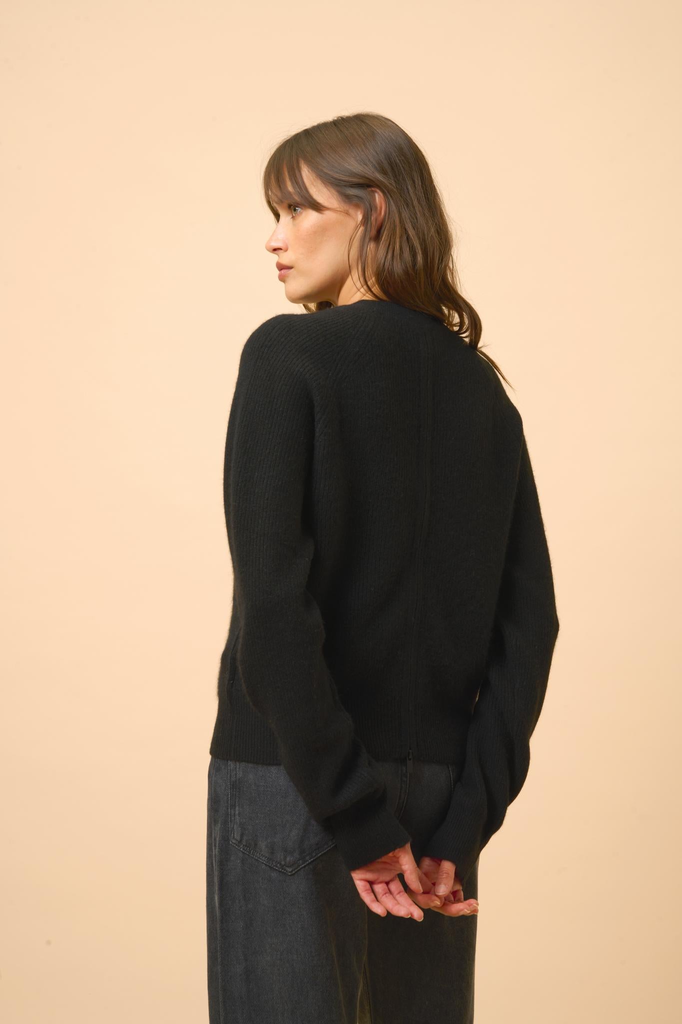 JONA pull col rond noir