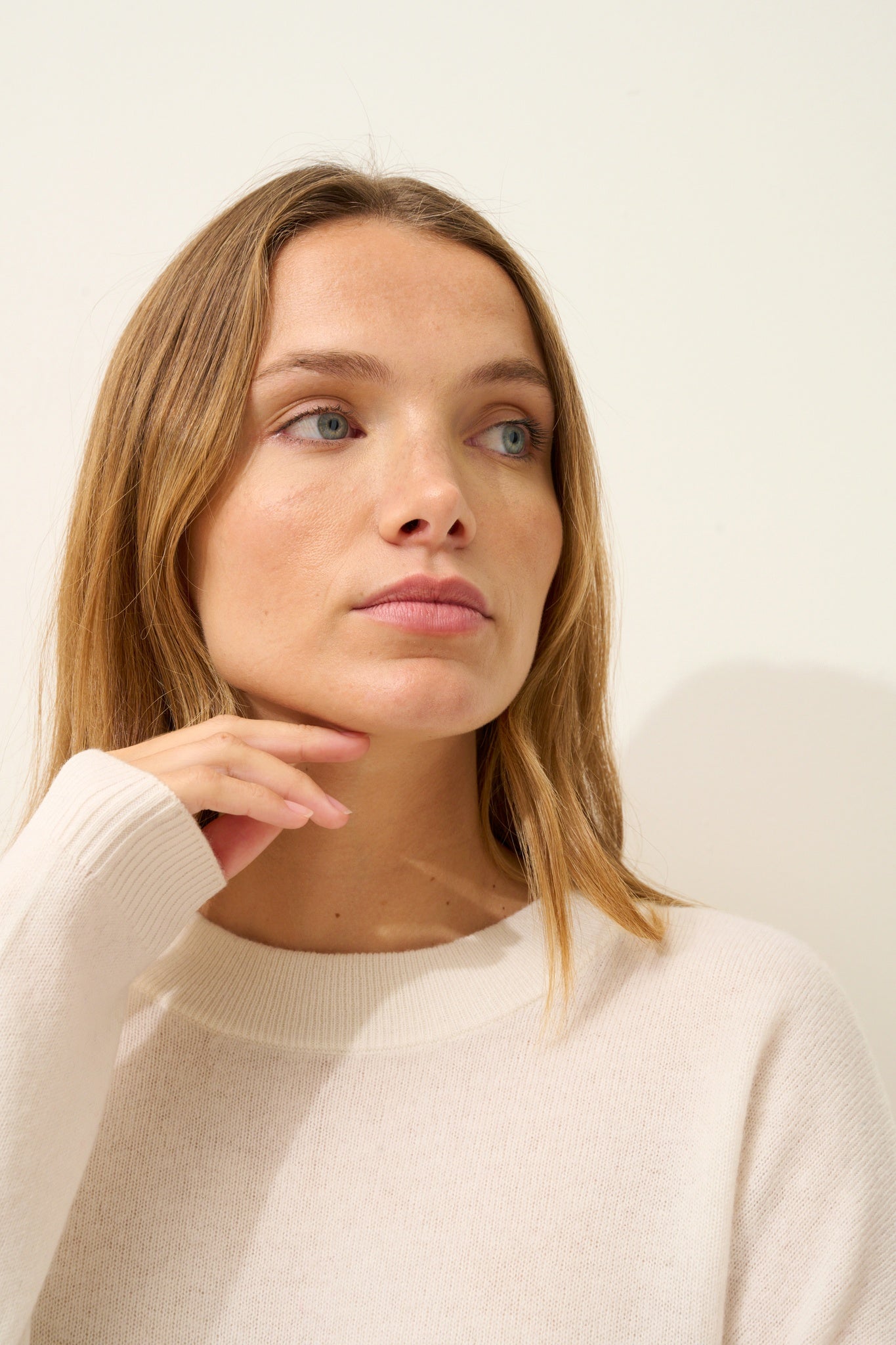 JOSPE round-neck sweater ivory