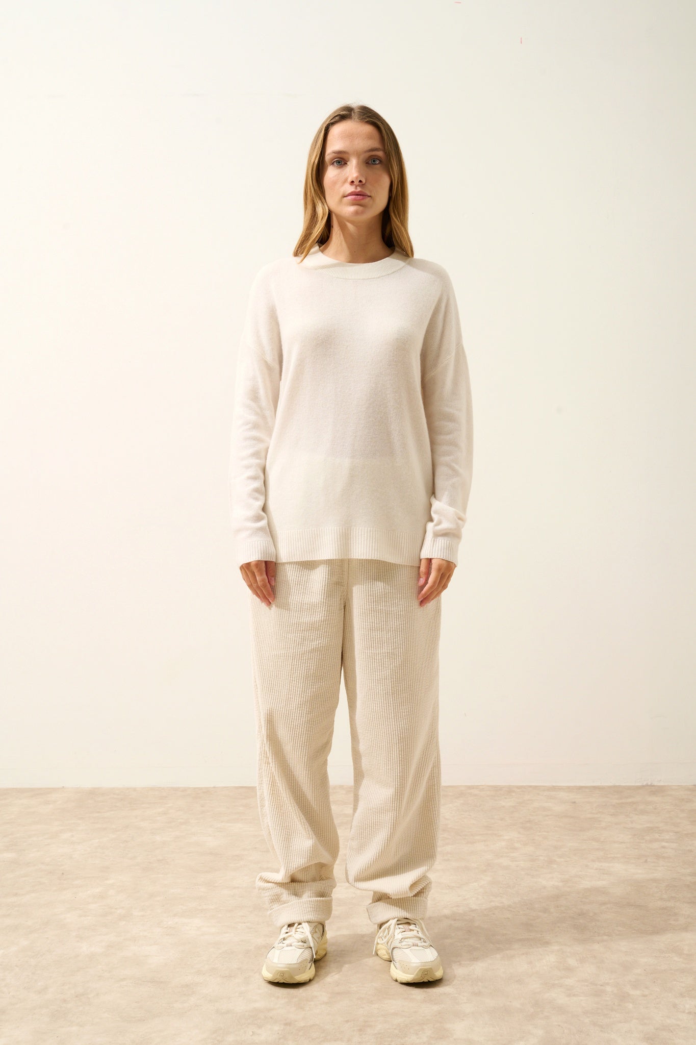 JOSPE round-neck sweater ivory