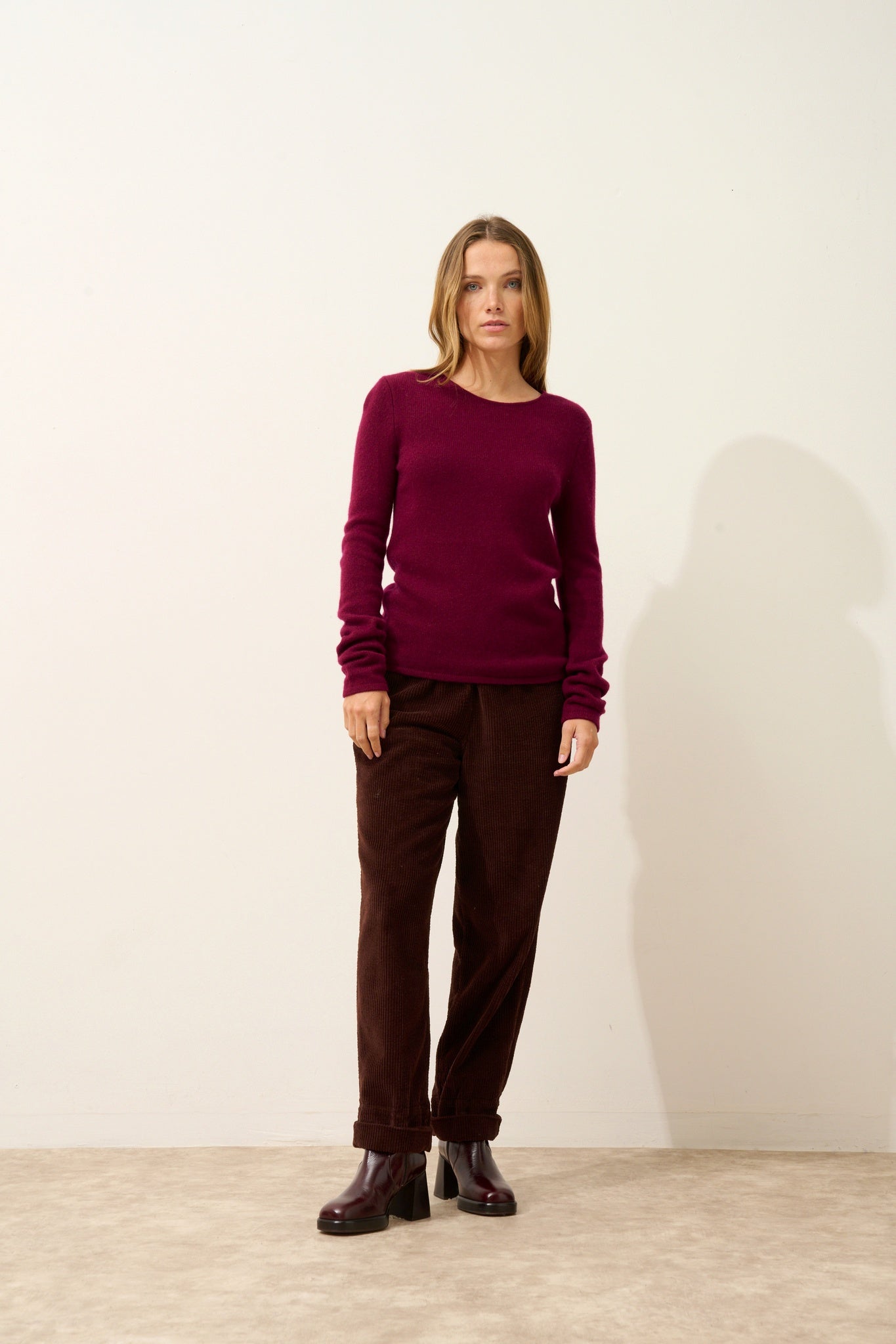 JOYCE burgundy round neck sweater