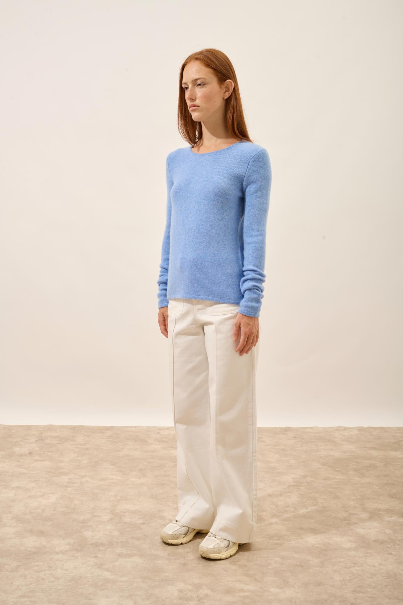 JOYCE round-neck sweater sky