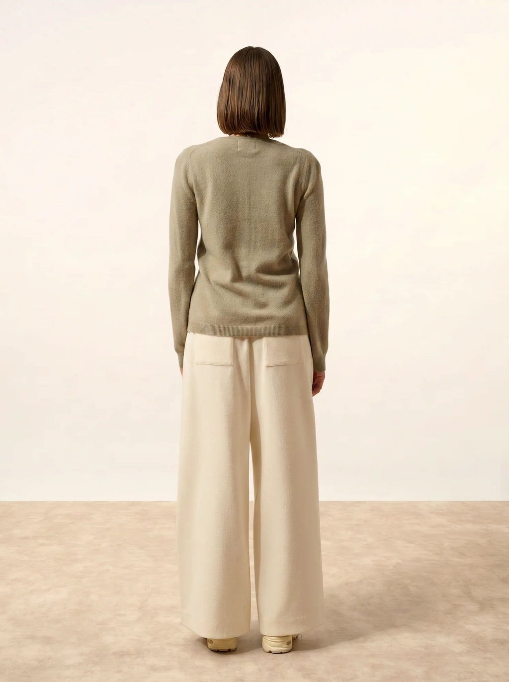 KATHARINE strickjacke rundhalsausschnitt oliv