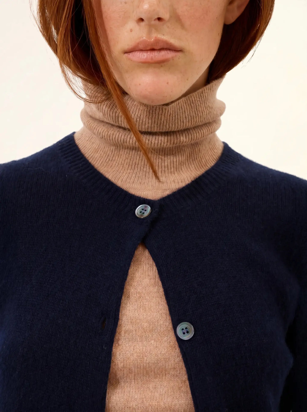 KATHARINE strickjacke rundhalsausschnitt marineblau