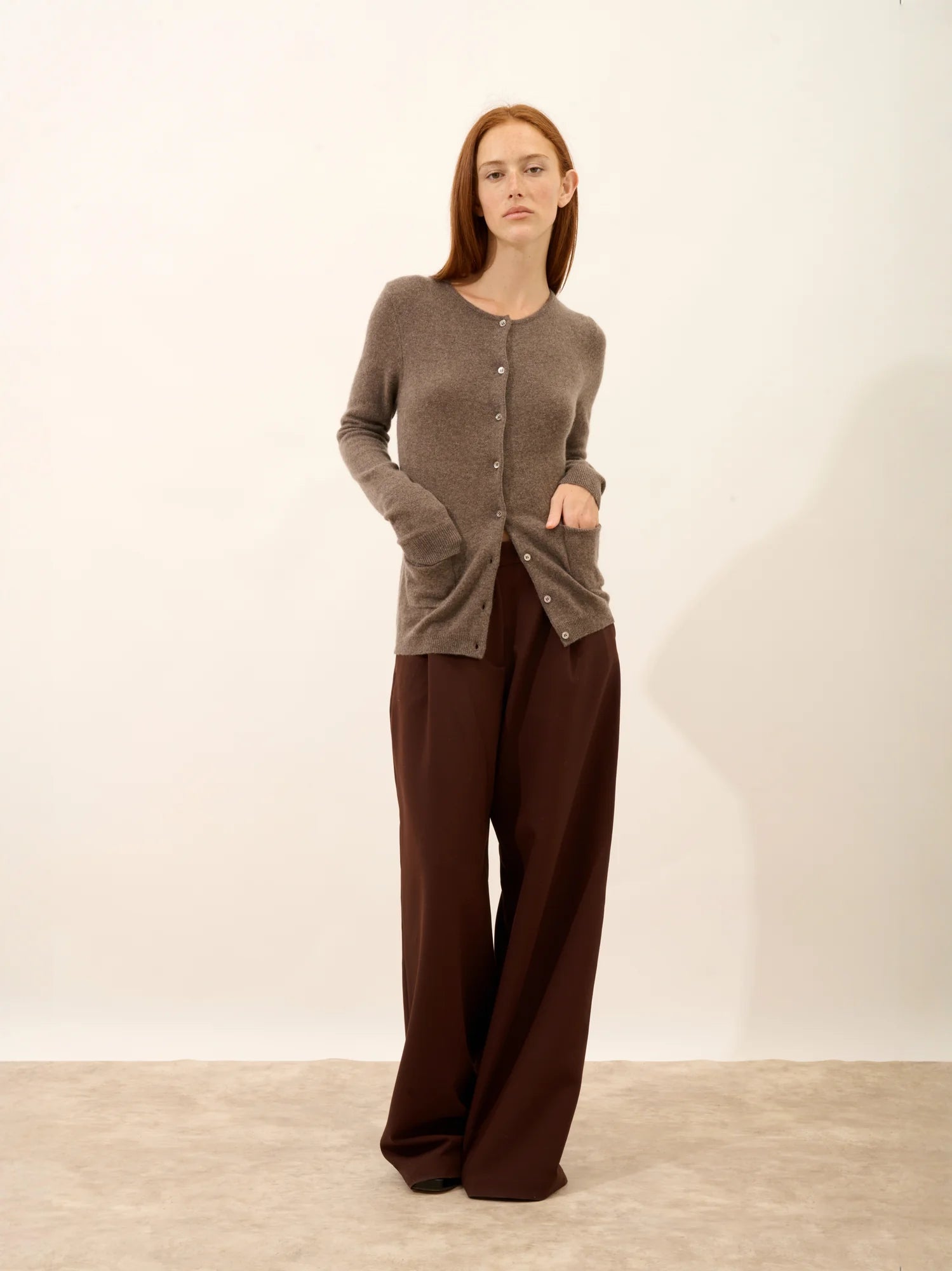 KATHARINE strickjacke rundhalsausschnitt taupe meliert